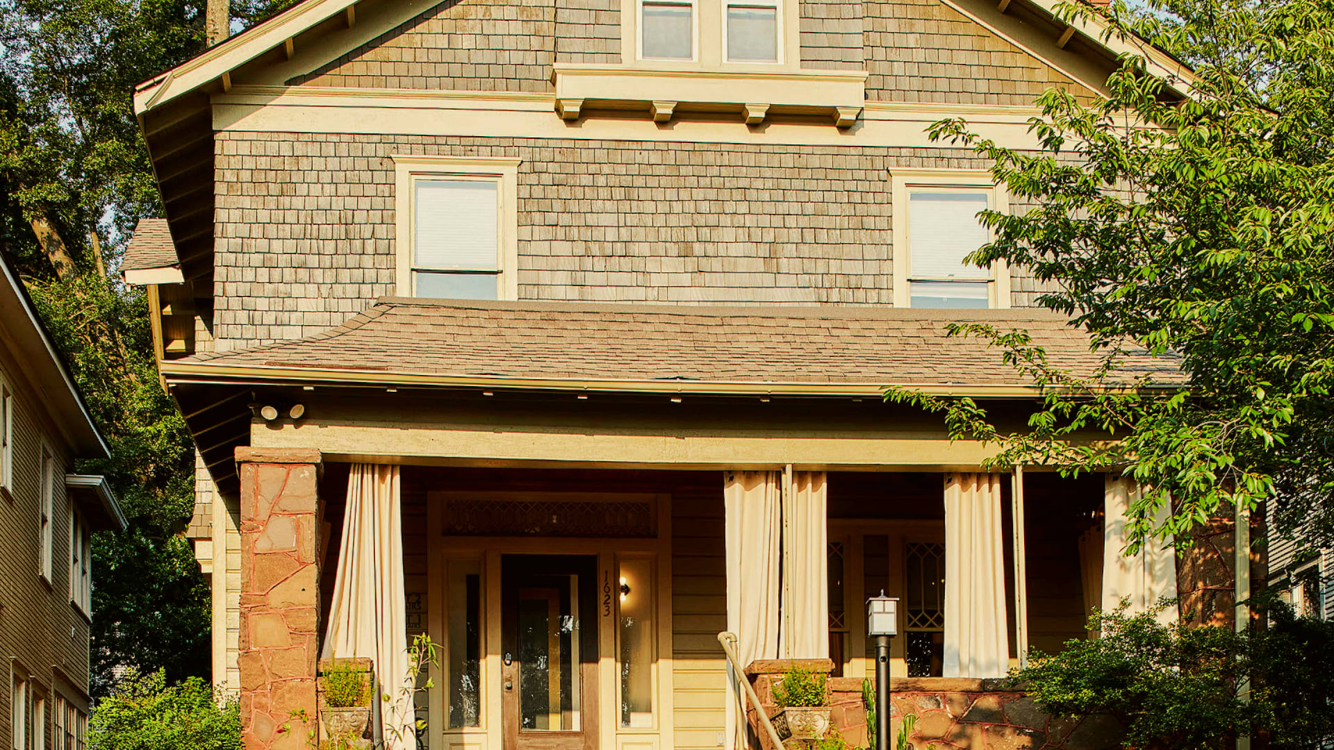 Charles on 11th: Historic Gem, Events & Groups!