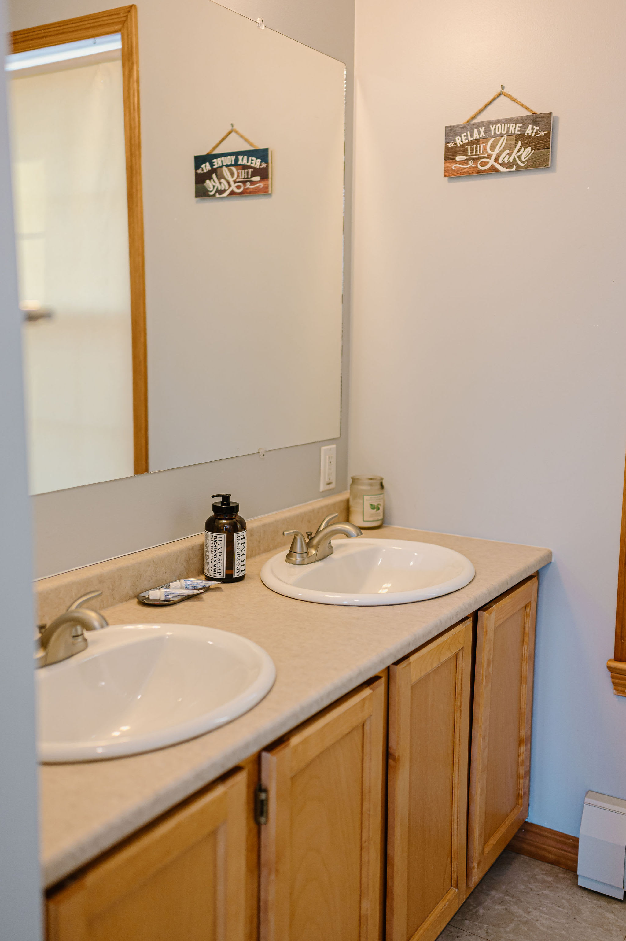 Full bathroom with walk in shower