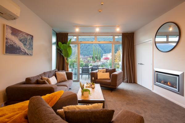 Queenstown luxury home booking