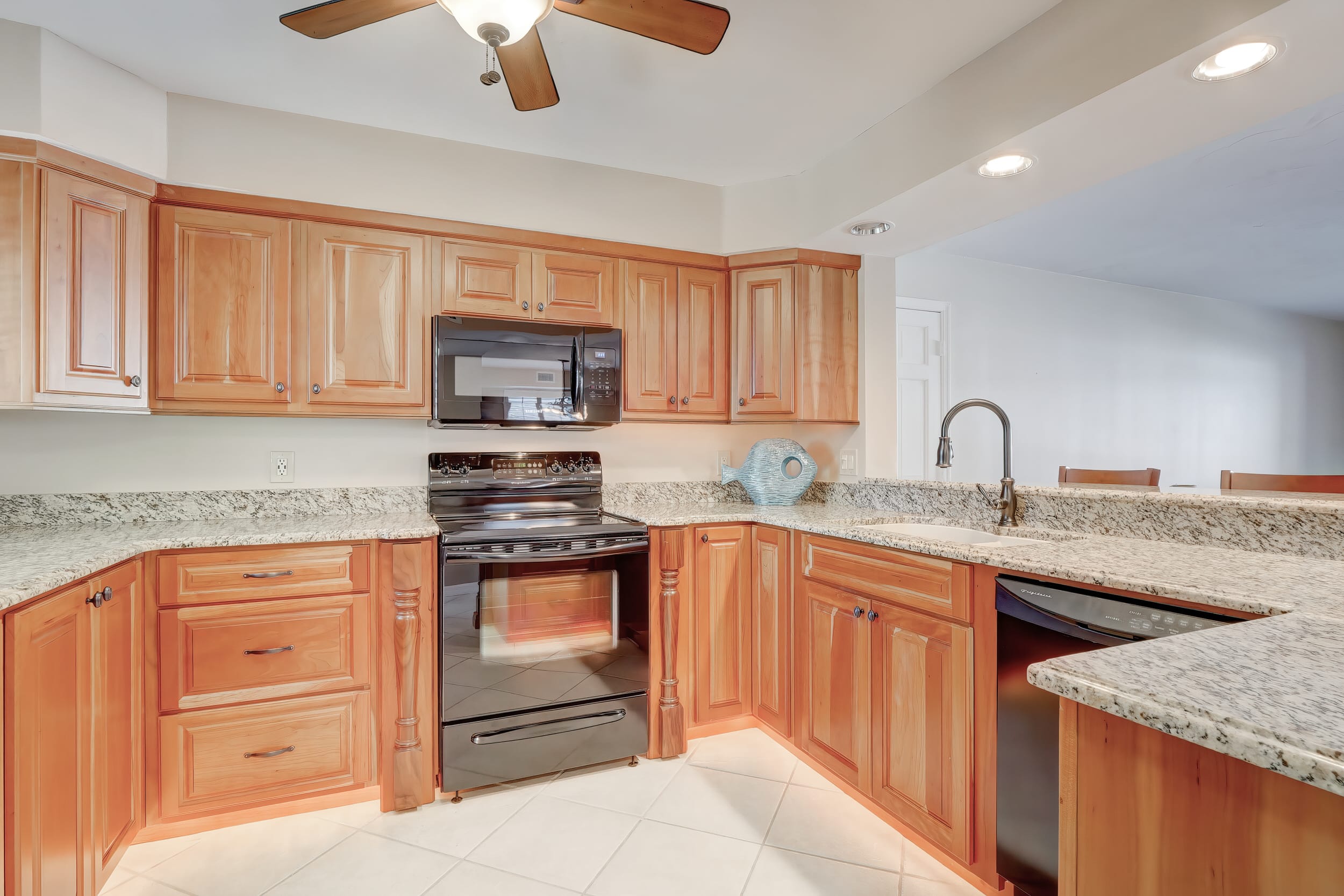 B 1 Waterfront Condo Near Naples Bay Beaches | Photo 6