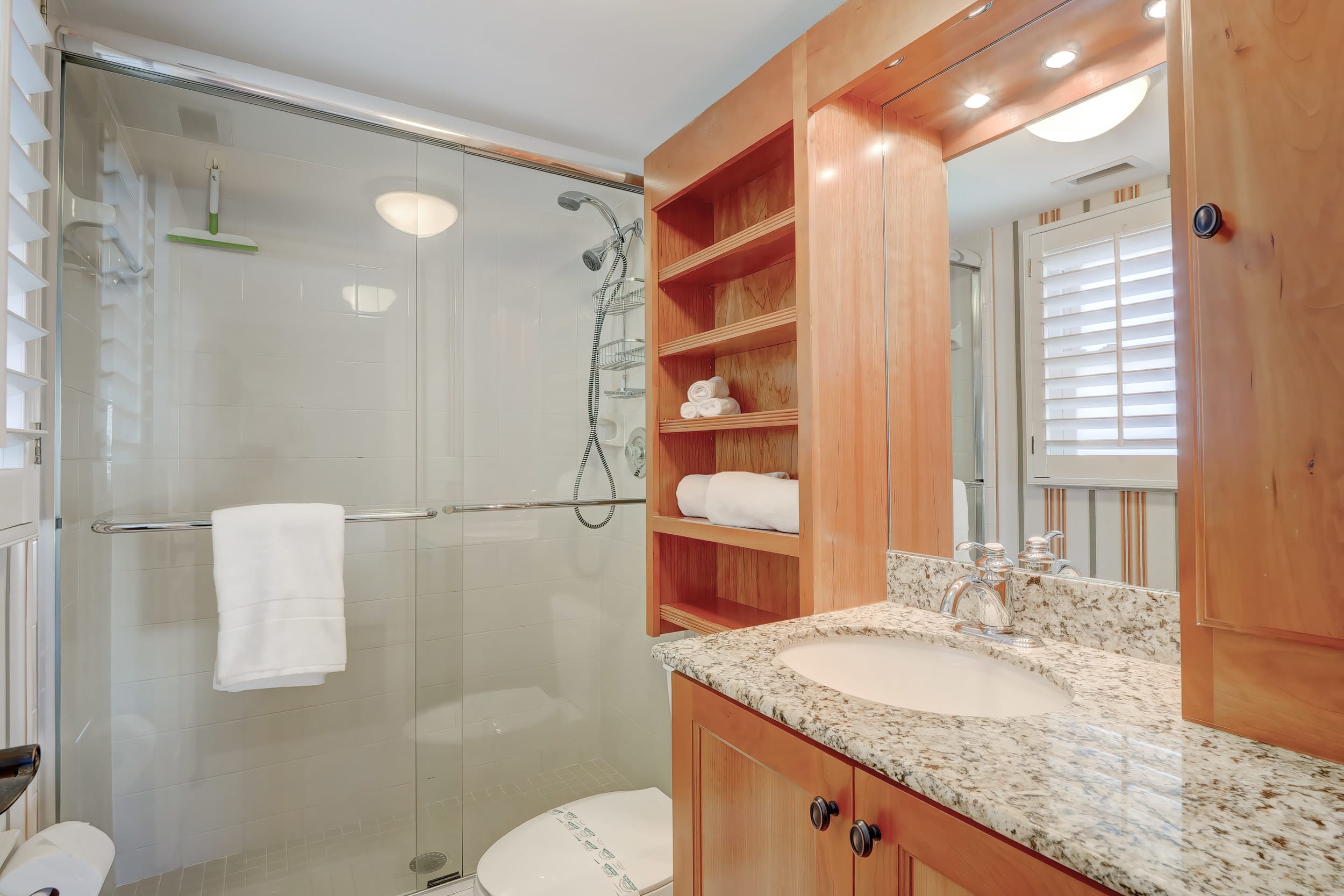 B 1 Waterfront Condo Near Naples Bay Beaches | Photo 21