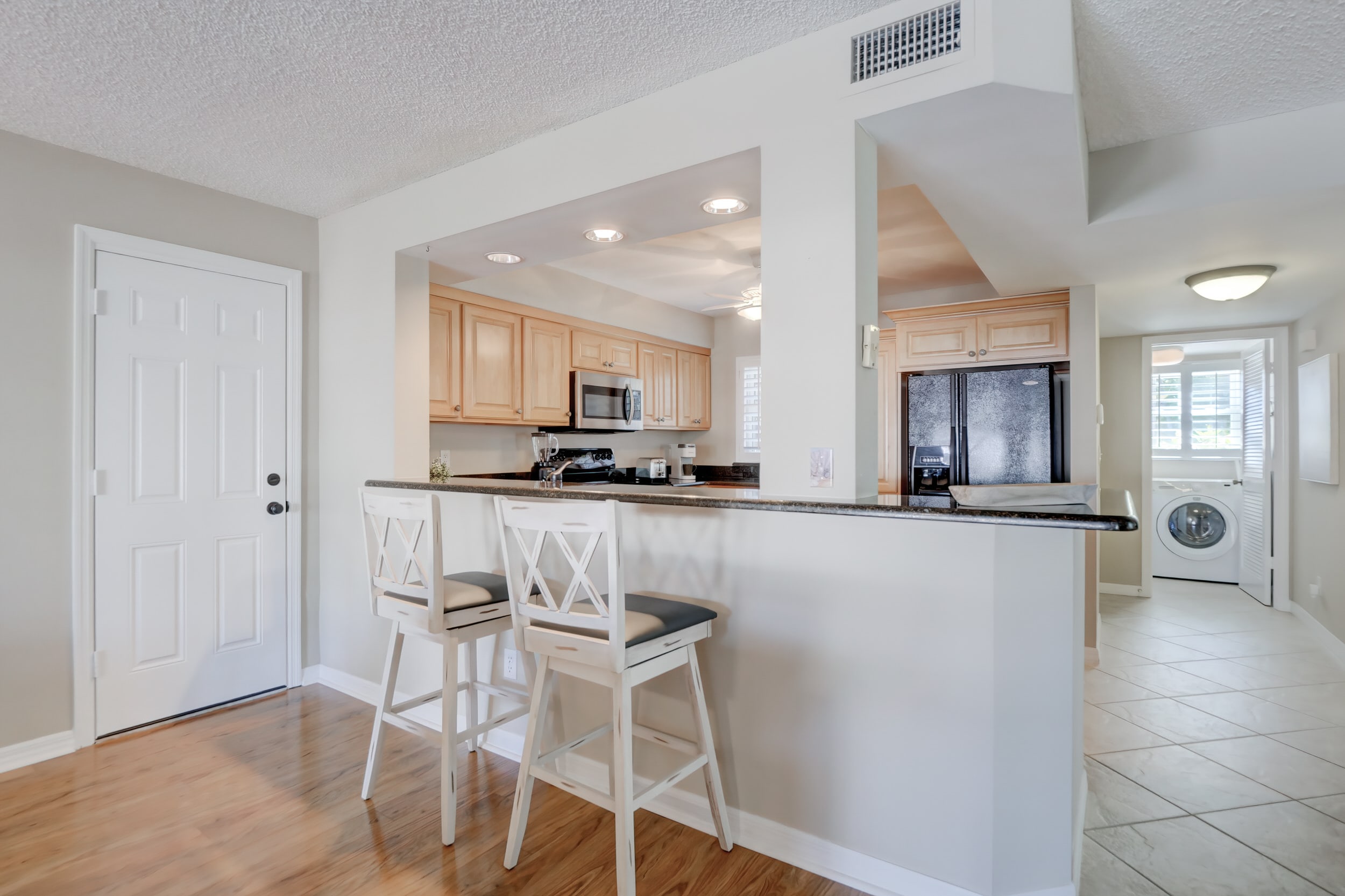 A 1 Waterfront Condo Near Naples Bay Beaches 10