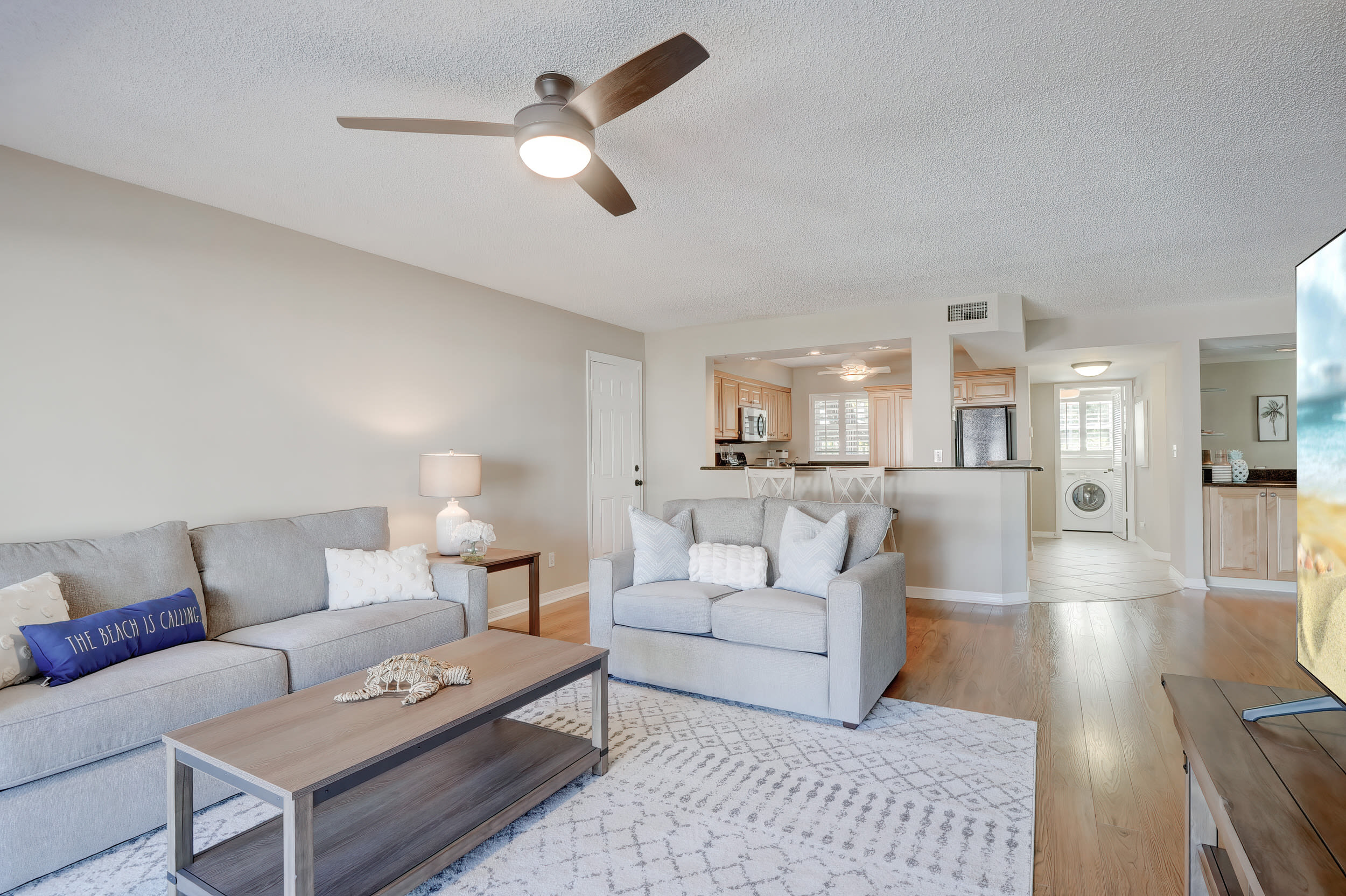 A 1 Waterfront Condo Near Naples Bay Beaches 13