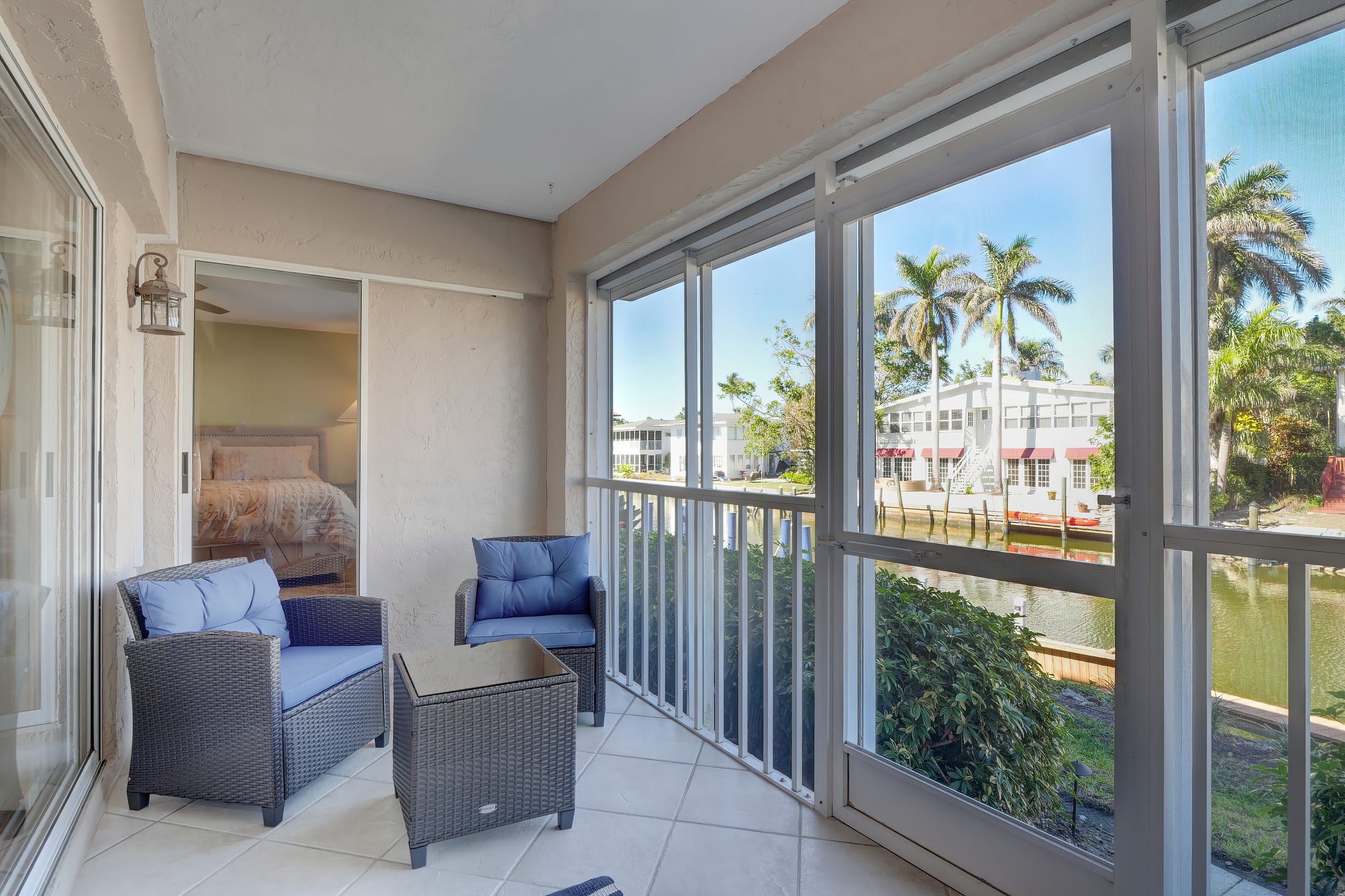 A 1 Waterfront Condo Near Naples Bay Beaches 26