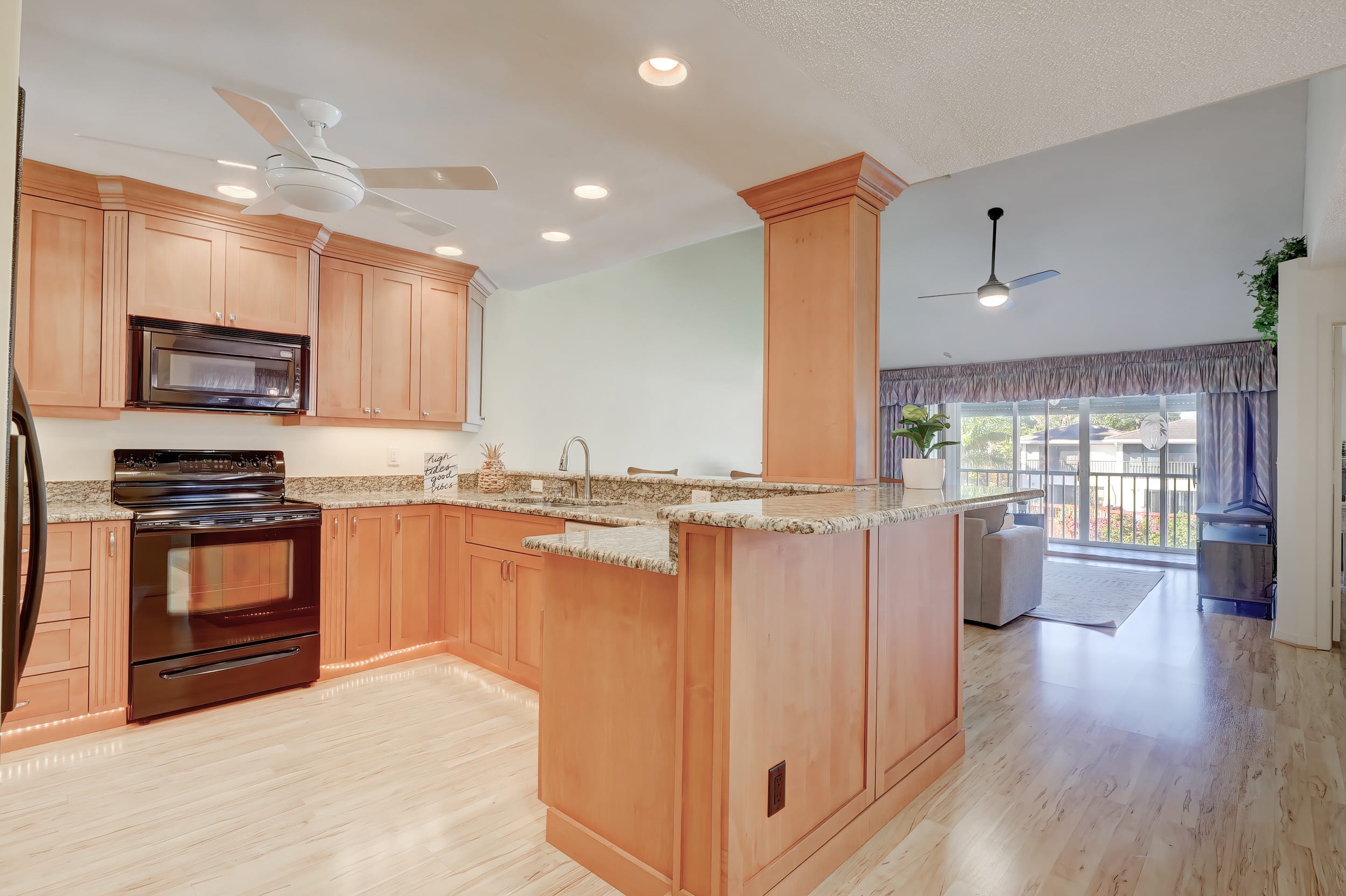 B 2 Waterfront Condo Near Naples Bay Beaches | Photo 6