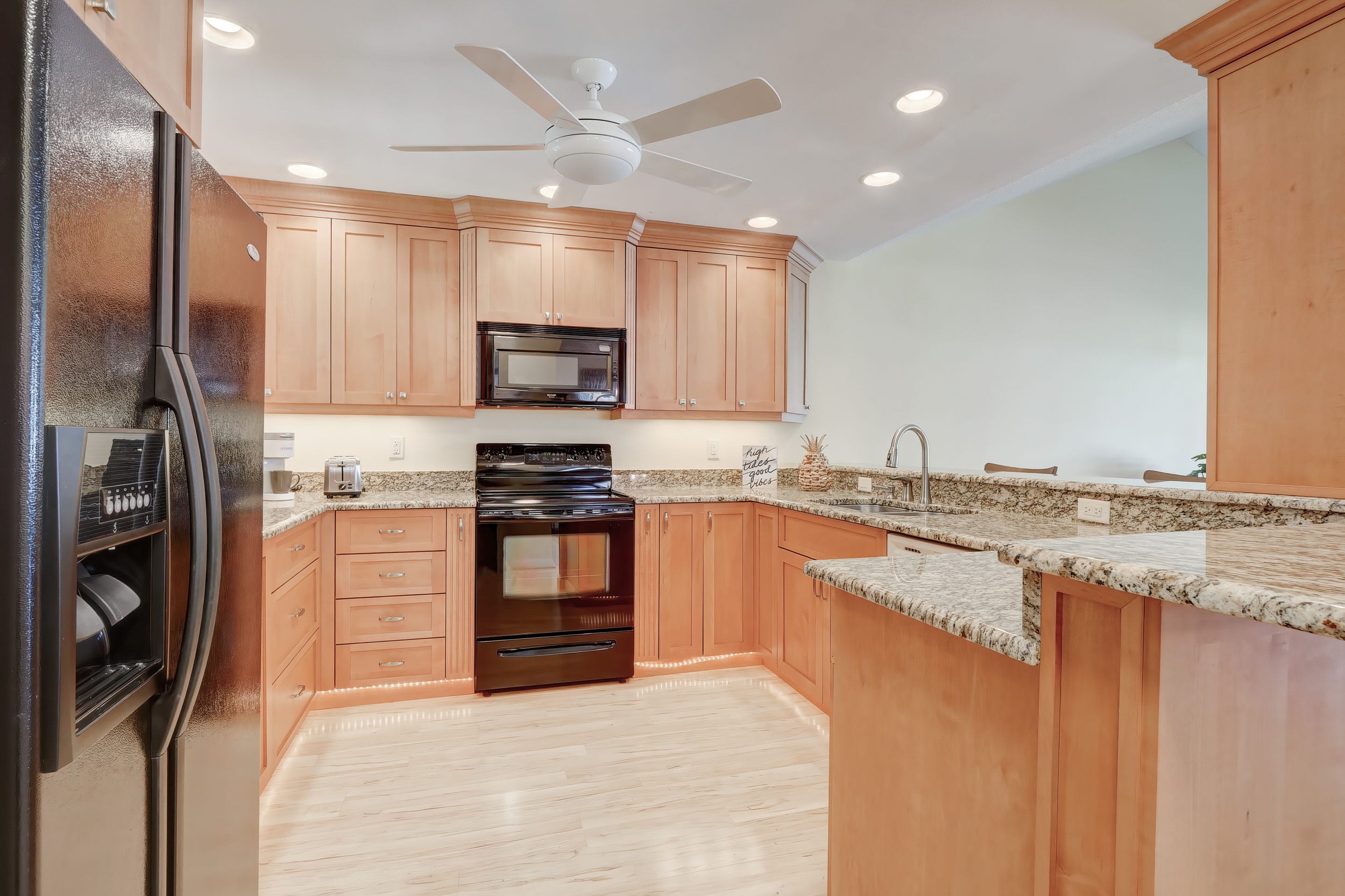 B 2 Waterfront Condo Near Naples Bay Beaches | Photo 7