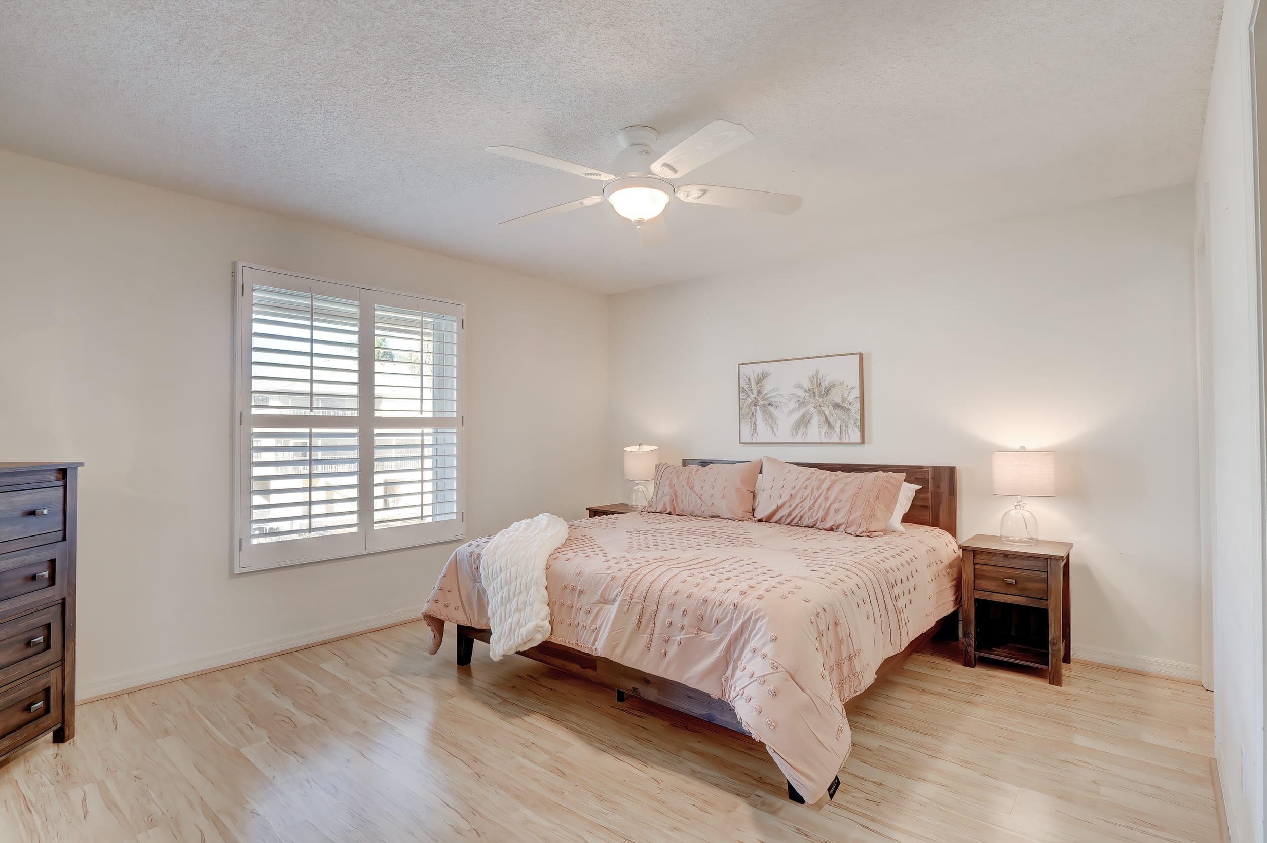 B 2 Waterfront Condo Near Naples Bay Beaches | Photo 18