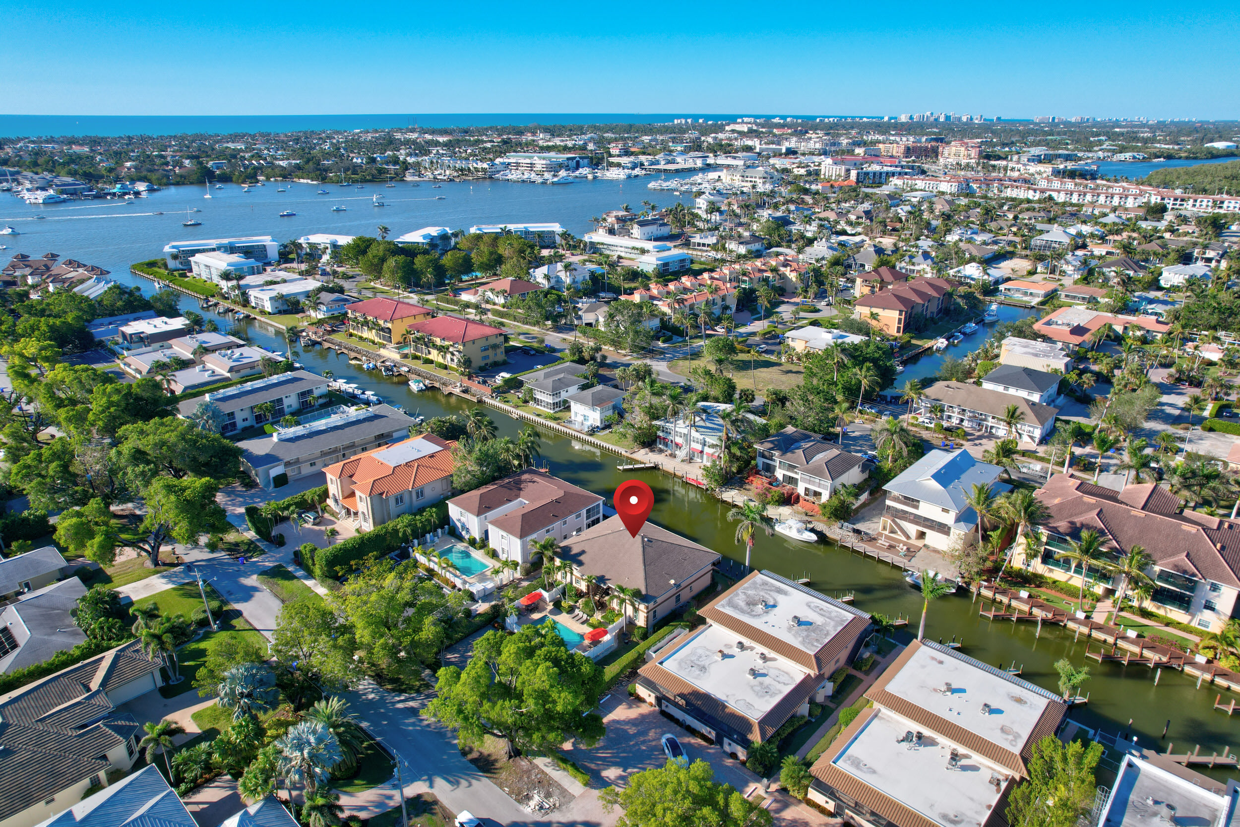 A 2 Waterfront Condo Near Naples Bay Beaches | Photo 2