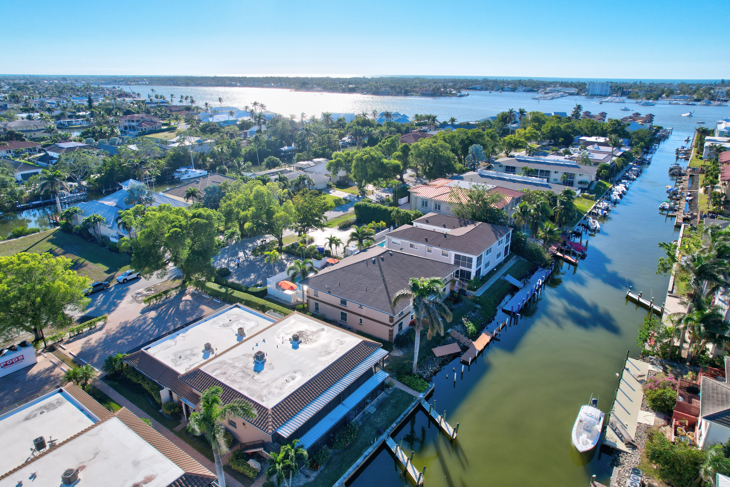 A 2 Waterfront Condo Near Naples Bay Beaches | Photo 39