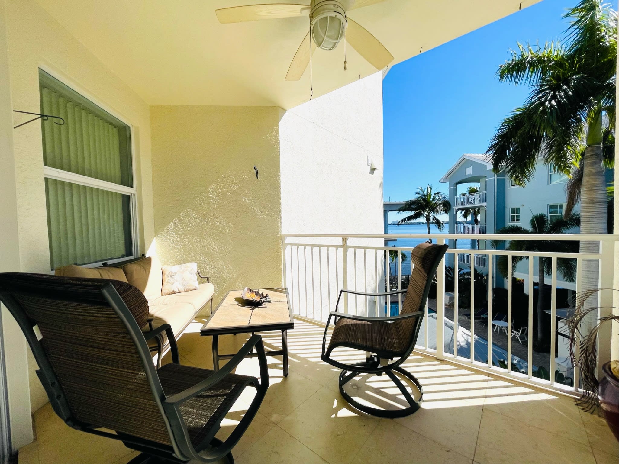 Walking Distance to Downtown Stuart | Sunrise to Sunsets Views! - Photo 2