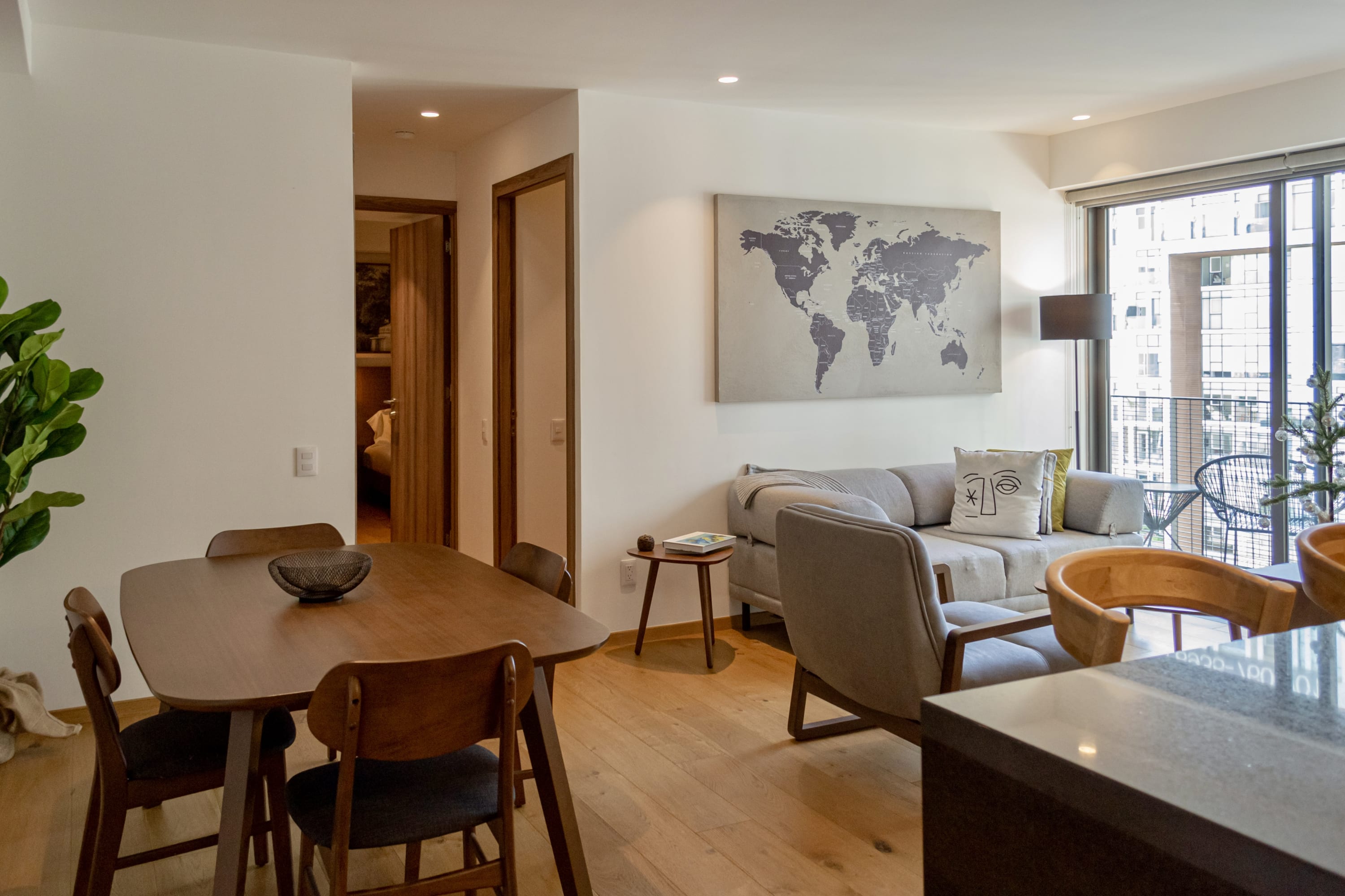 Live in the trendy neighborhood of La Condesa 6