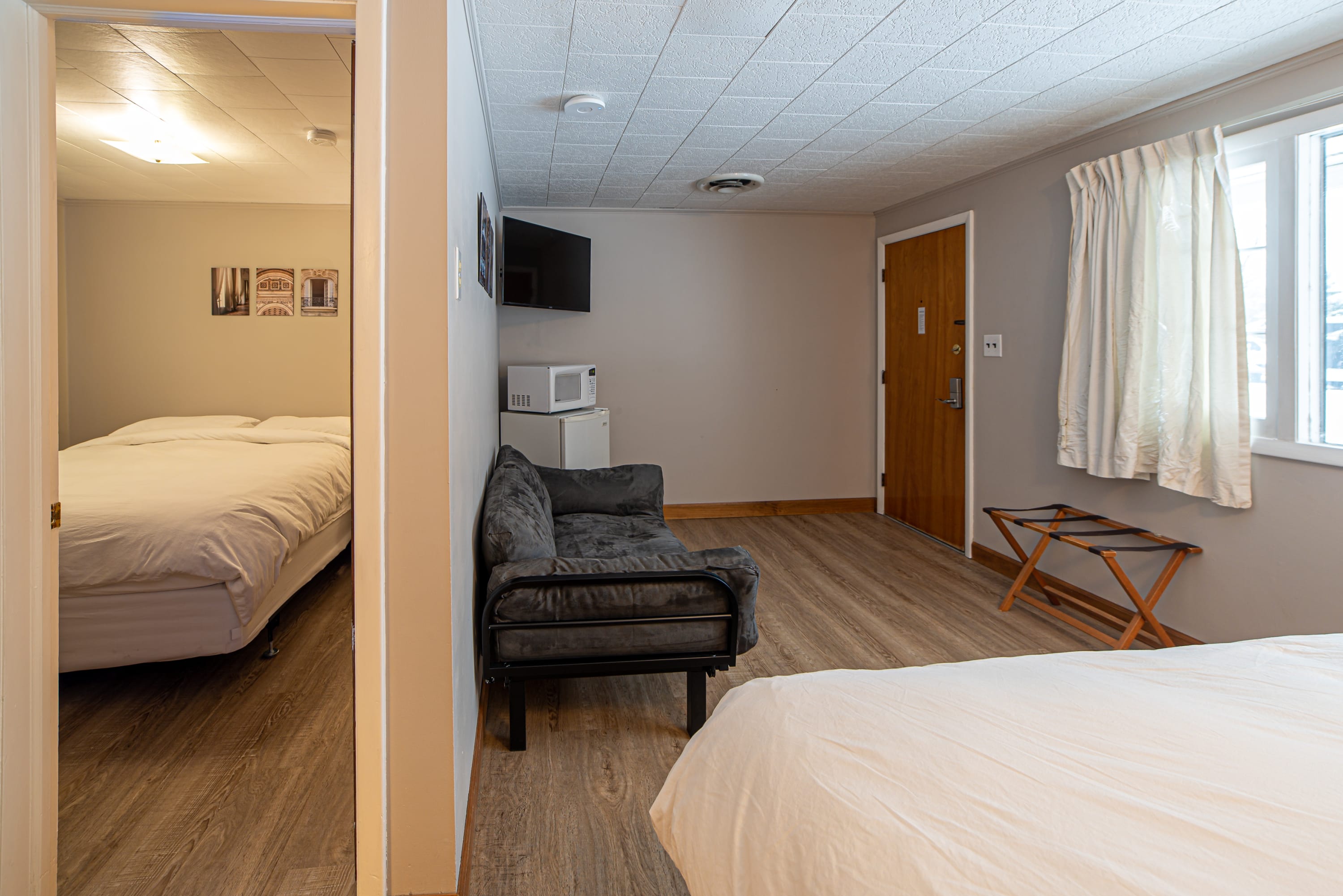 Star Gate Room 10 Indian River, MI — Indian River, MI — vacation rental