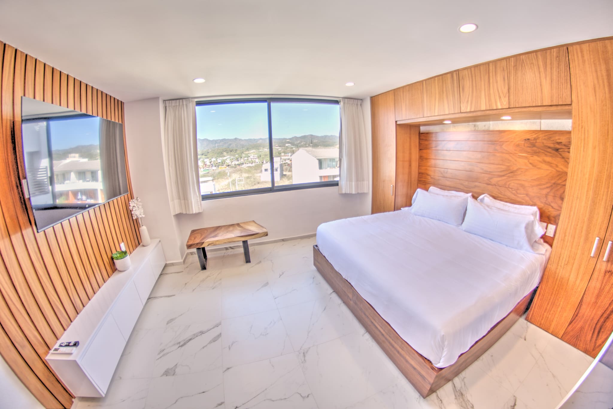 Cruz 504: Studio w Rooftop Pool, 2 Blocks to Beach — Cruz de Huanacaxtle, Nayarit — vacation rental