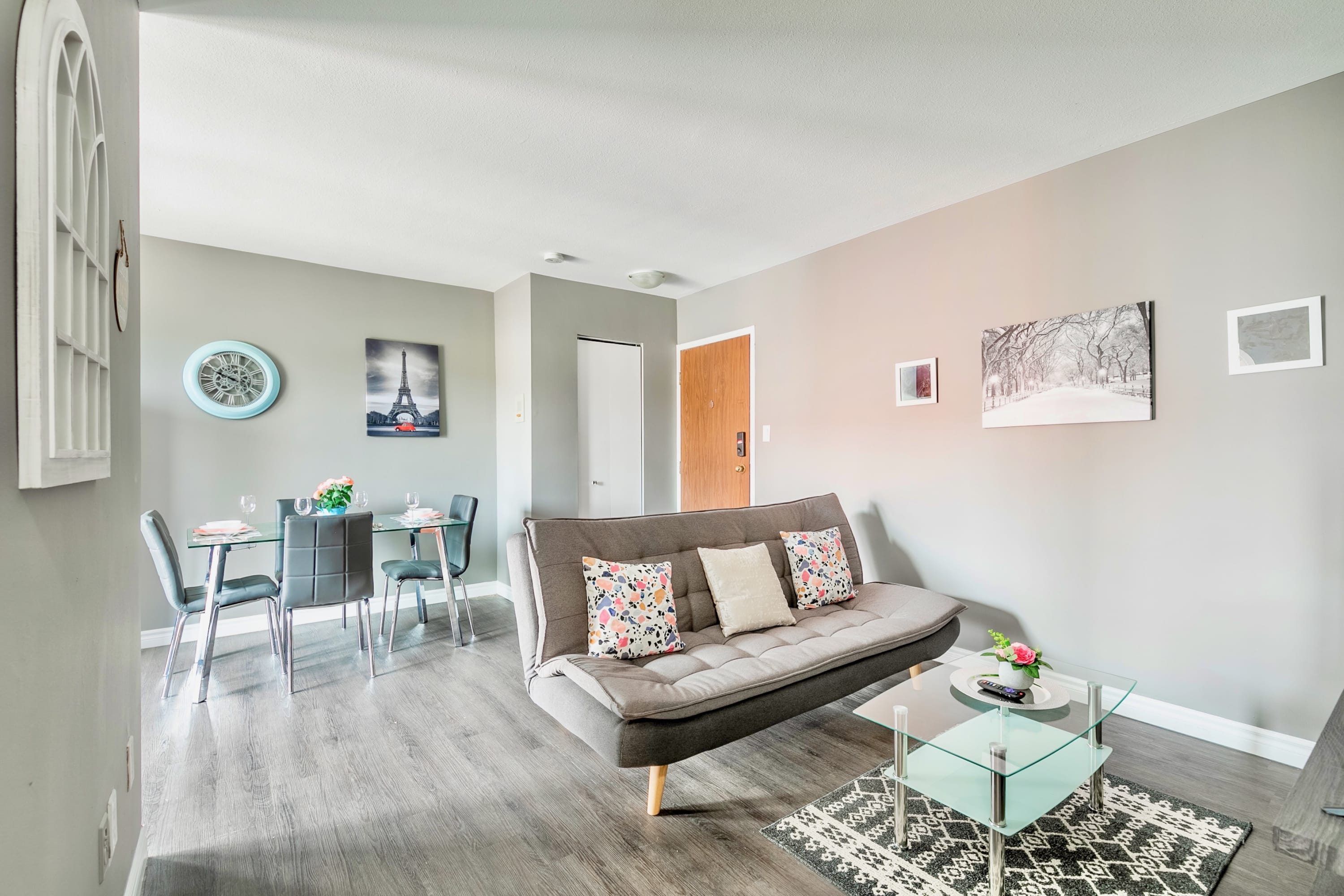 Modern 2BR Condo Great Balcony Near Downtown