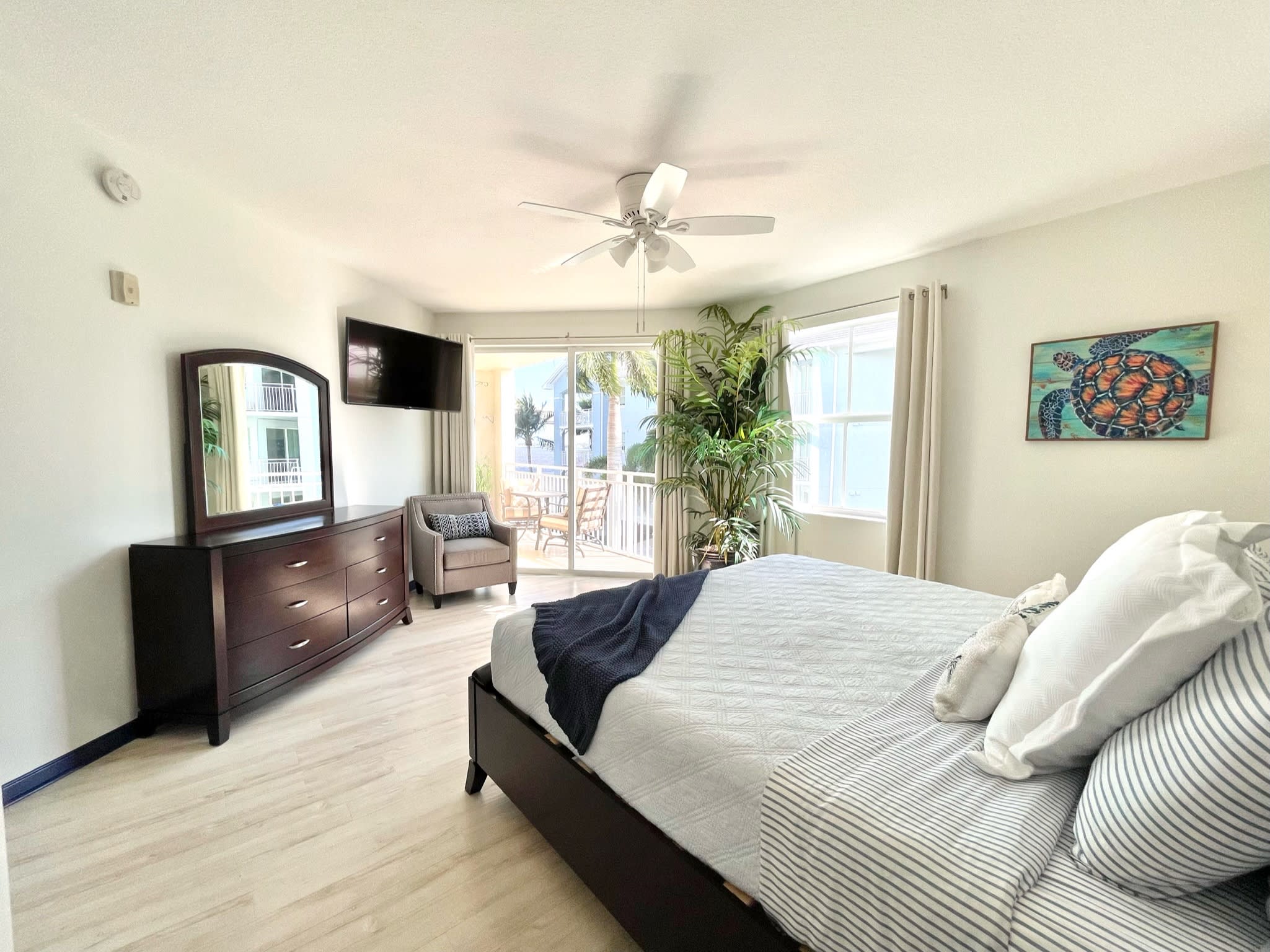 Walking Distance to Downtown Stuart | Sunrise to Sunsets Views! - Photo 14
