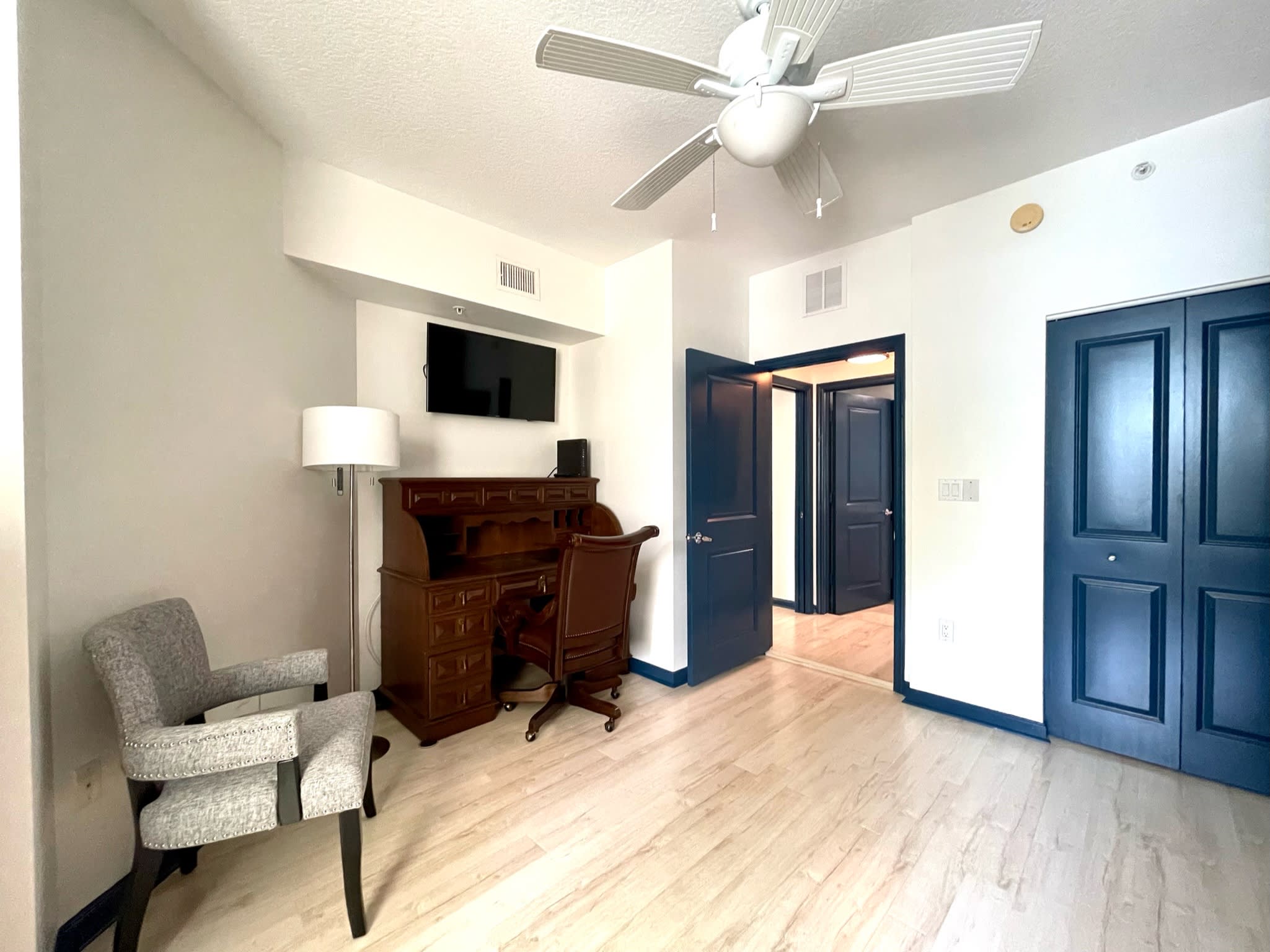 Walking Distance to Downtown Stuart | Sunrise to Sunsets Views! - Photo 18