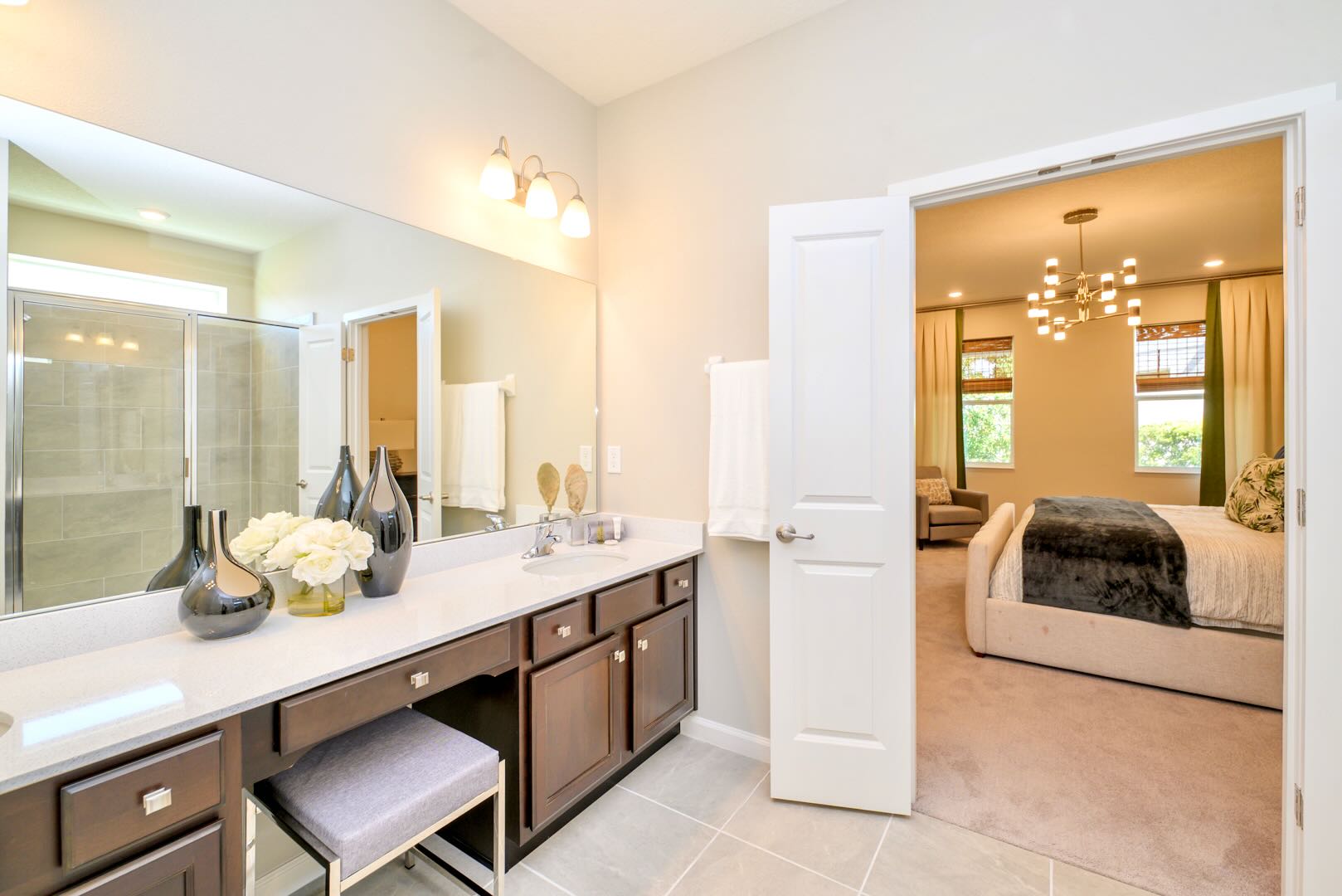 King Bedroom Ensuite Bathroom