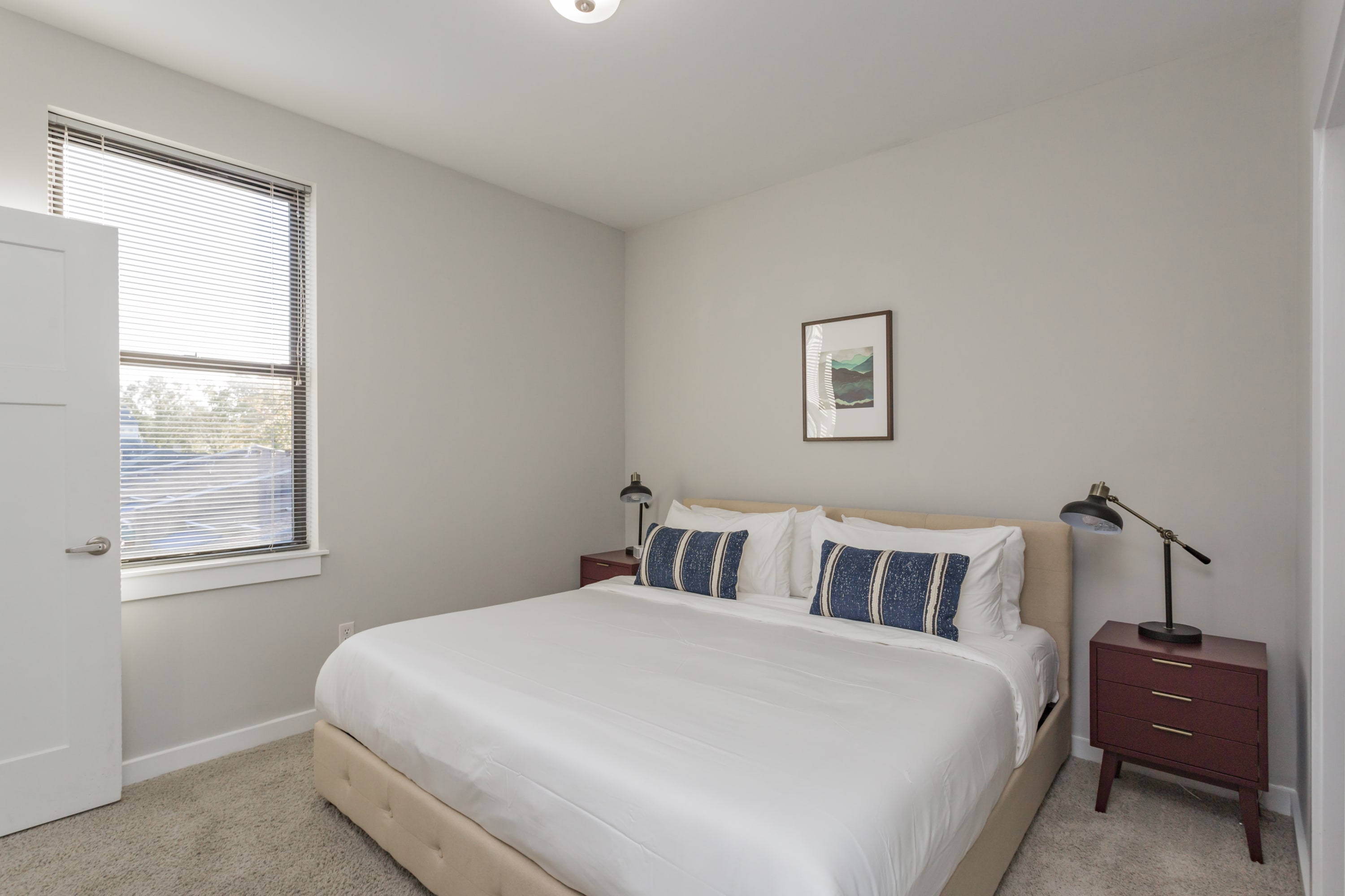 Cozysuites Music Row 2br In Nashville! - Nashville, TN