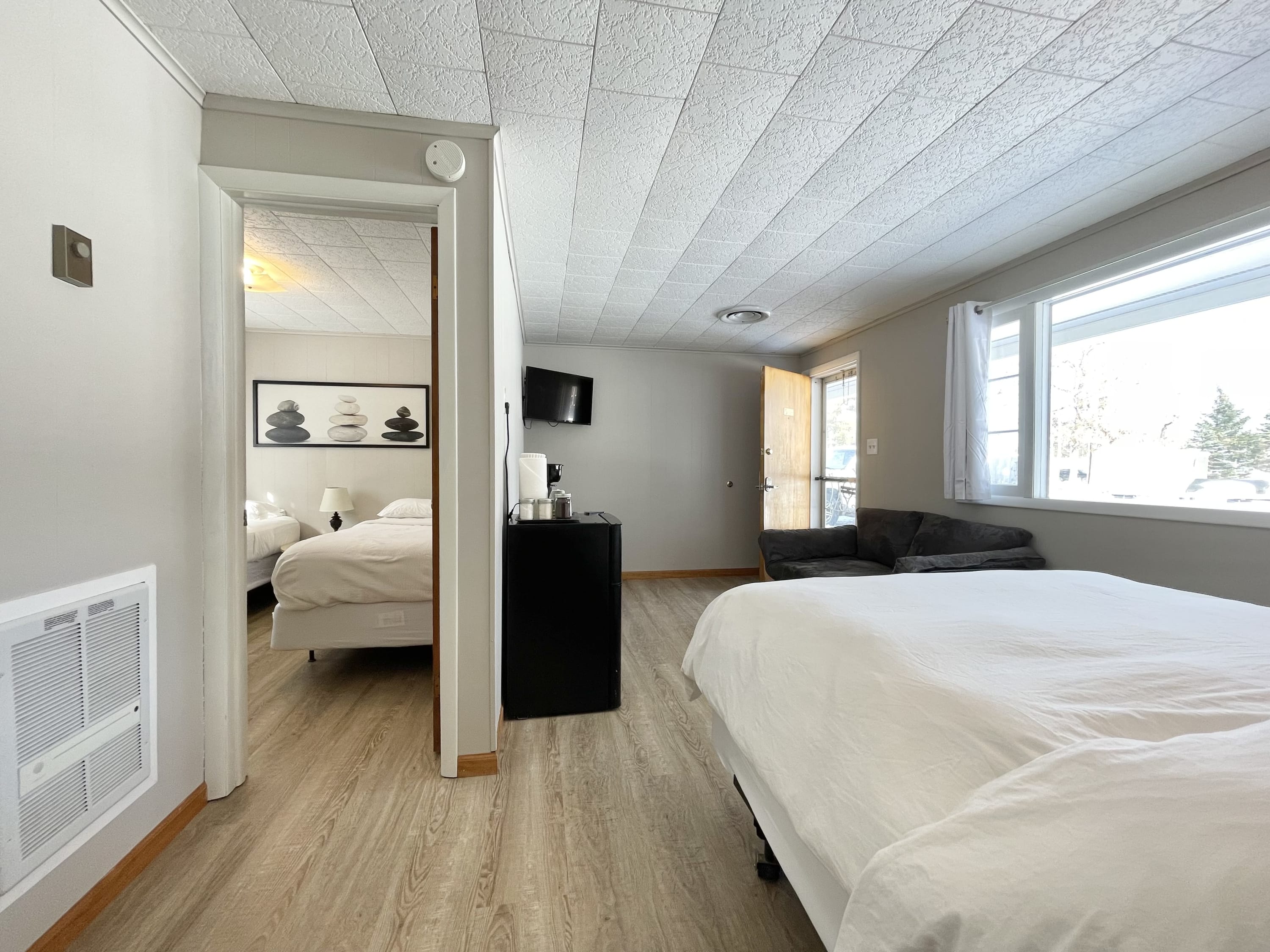 Star Gate Room 9 Indian River, MI — Indian River, MI — vacation rental