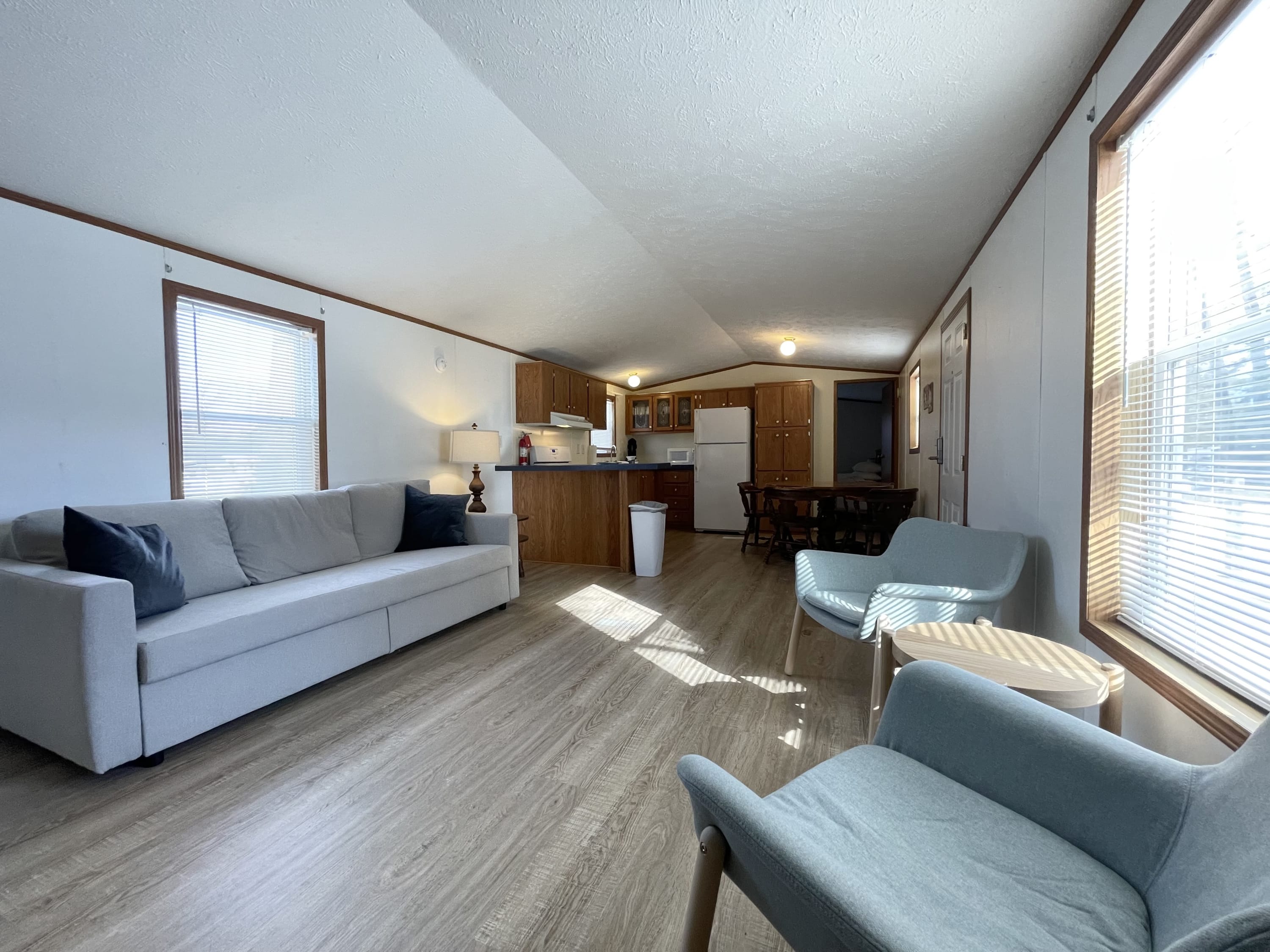 Star Gate Mobile Home 16 Indian River, MI — Indian River, MI — vacation rental