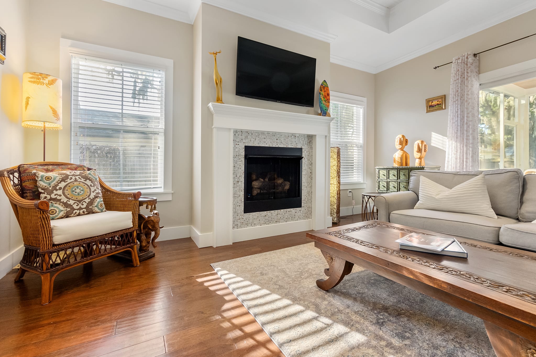 Fullerwood Delight- Mins to Beach and Downtown — photo 11