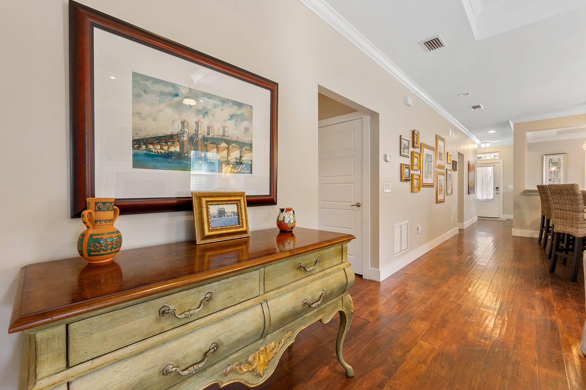 Fullerwood Delight- Mins to Beach and Downtown — photo 12