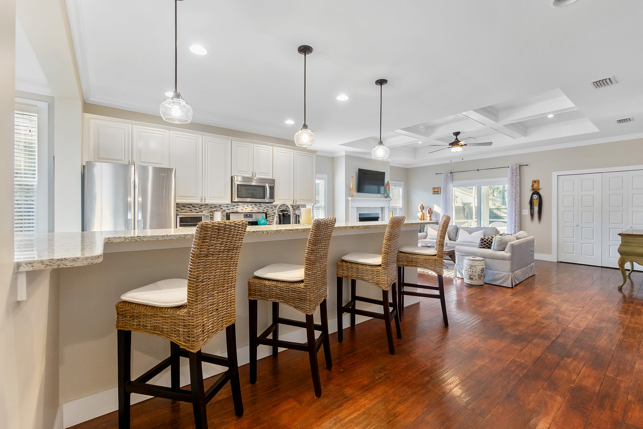 Fullerwood Delight- Mins to Beach and Downtown — photo 19