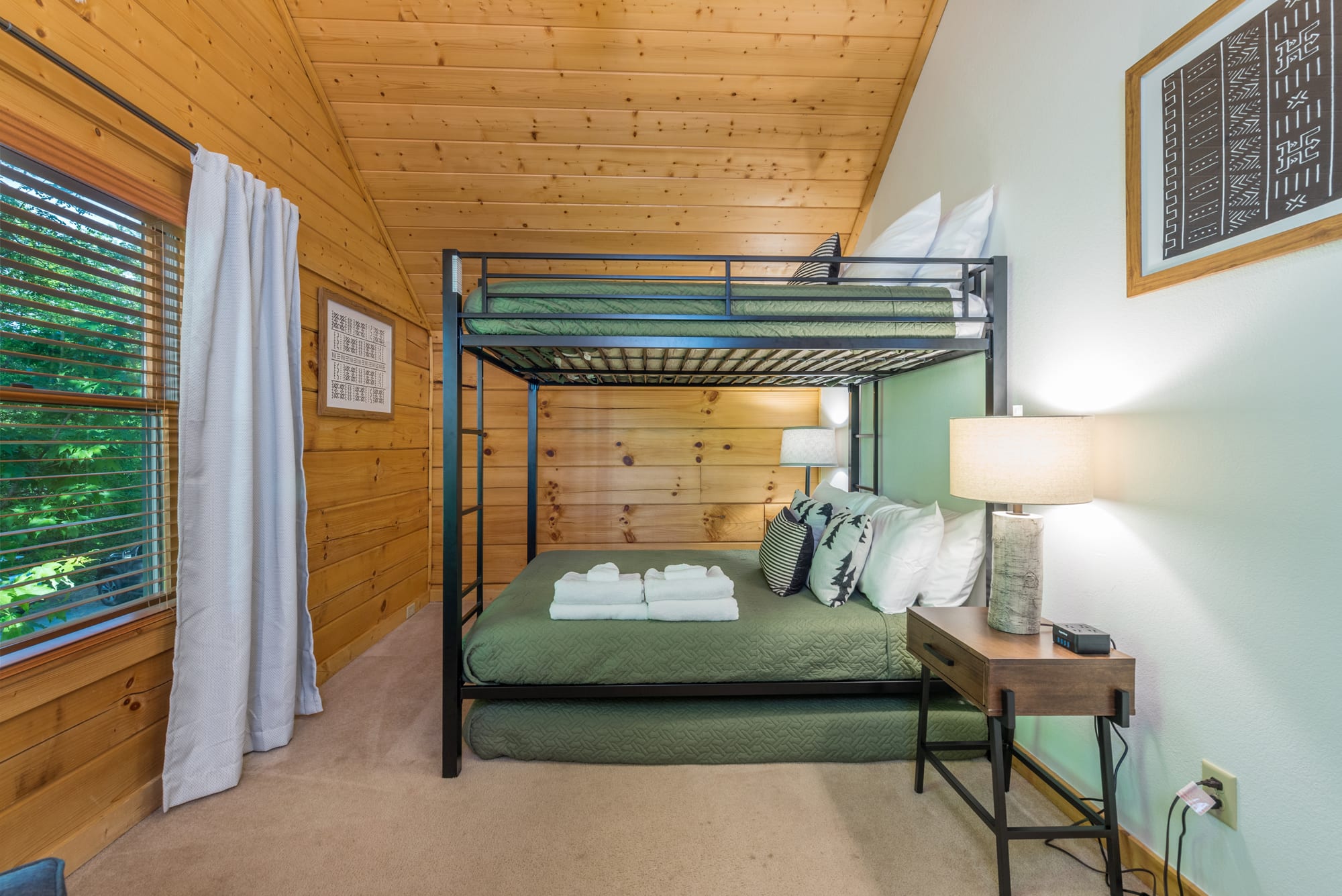 Cabin 1 - Full/Full Bunk room on the top floor