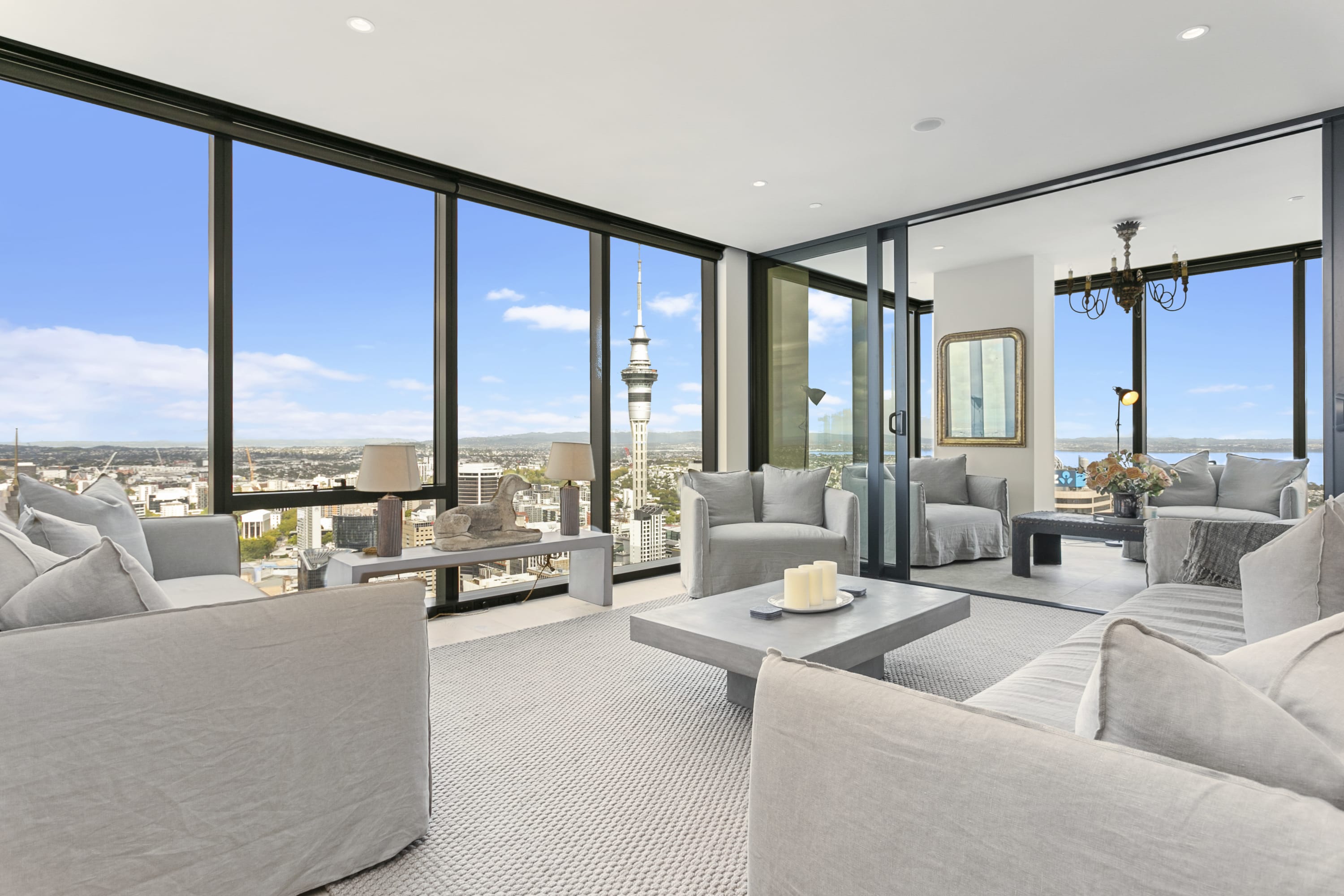 Penthouse on Level 51 of The Pacifica - Image 1