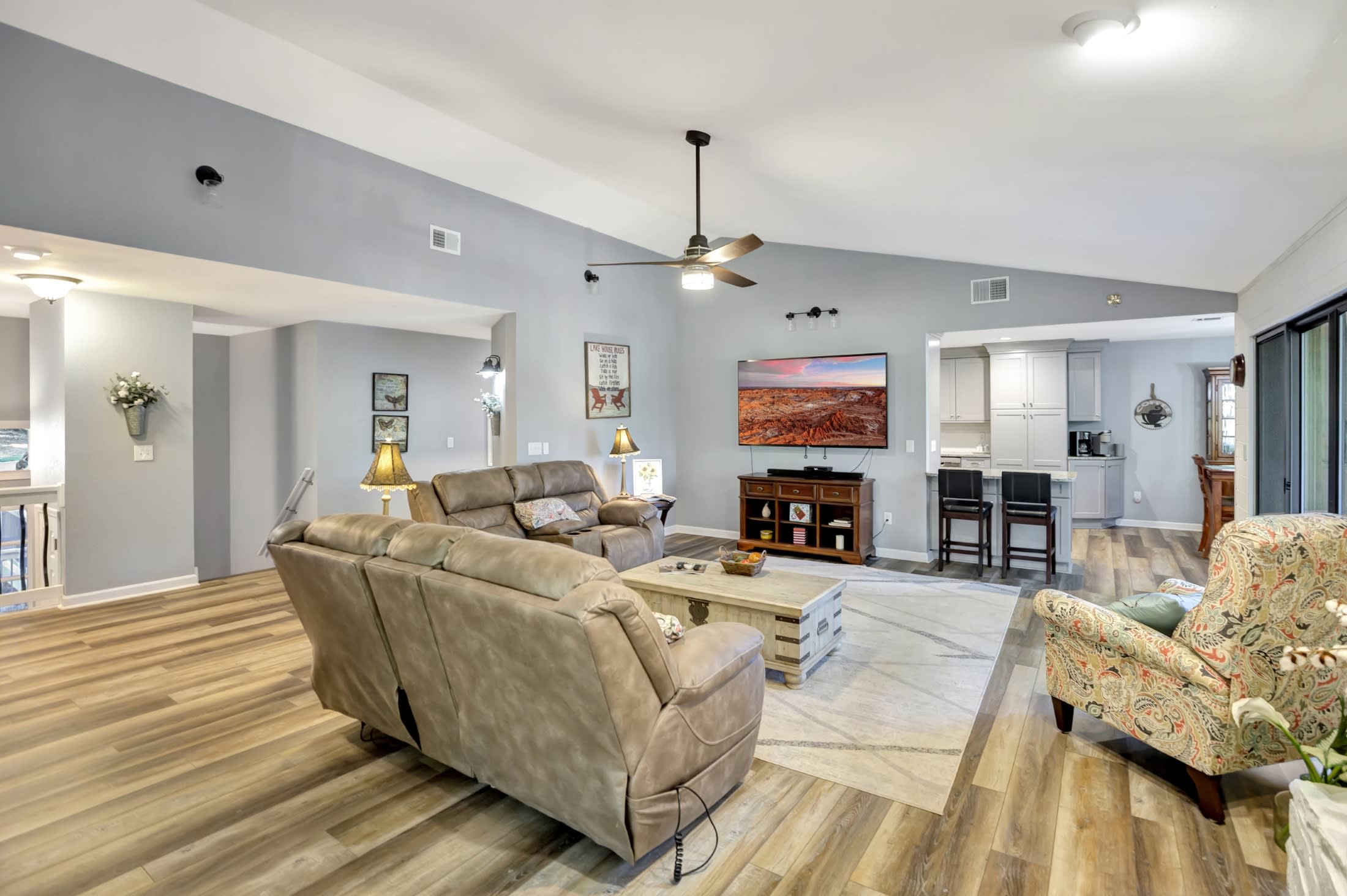 Marina Village 132 in Keowee Key 3