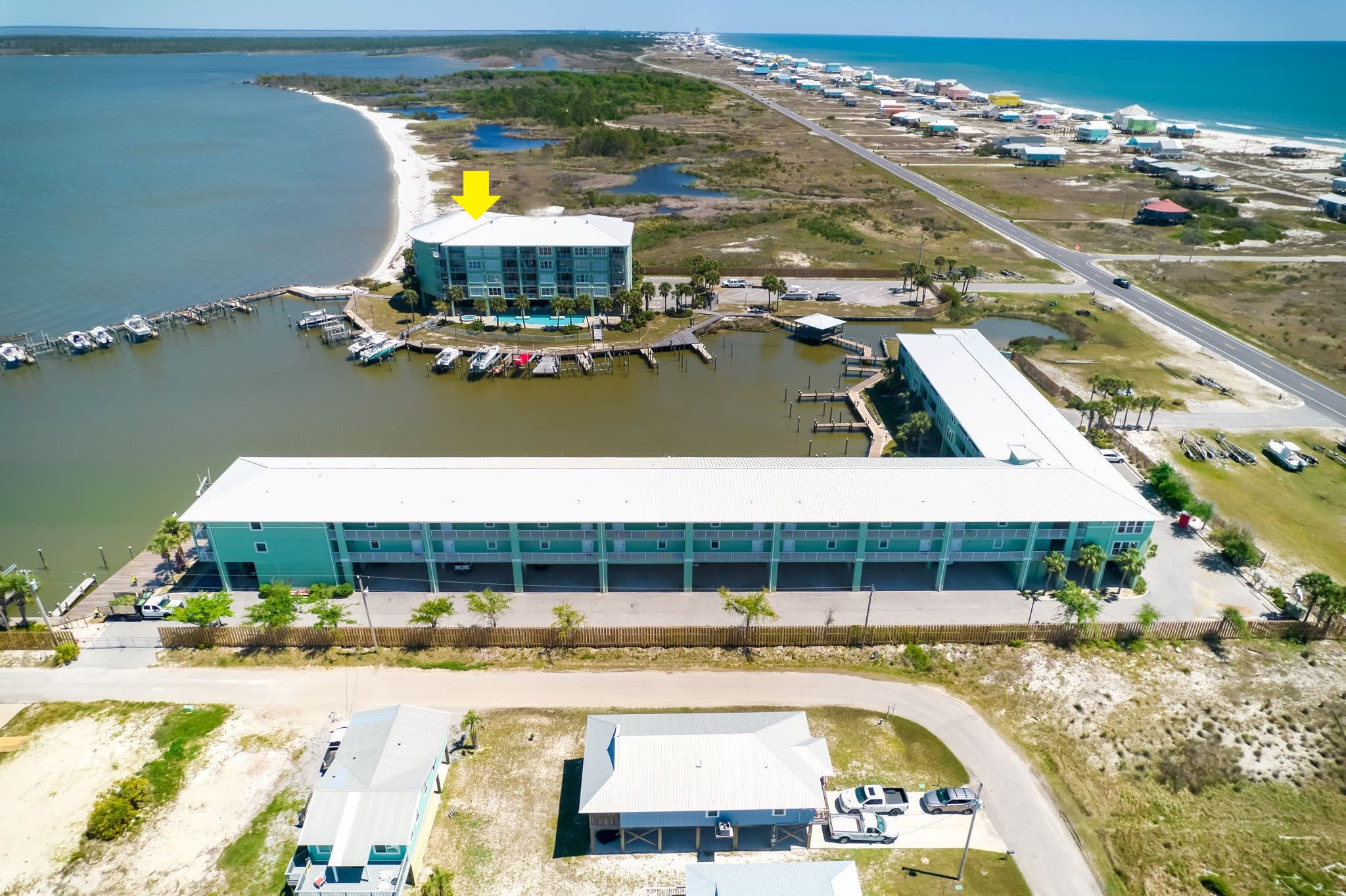 Bayside condo with outdoor pools hot tub | Photo 2