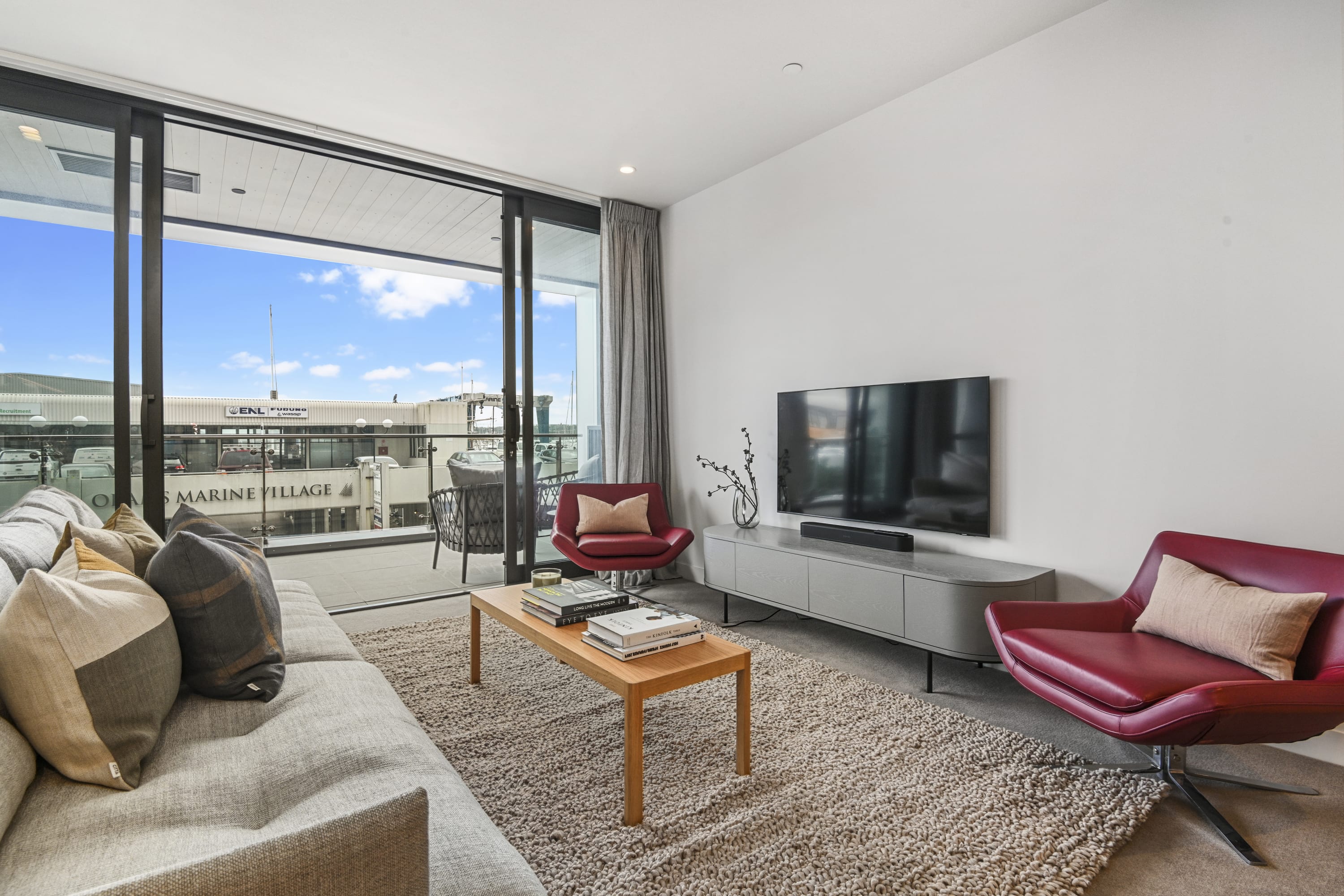 Sophisticated and Spacious in Wynyard Quarter - Image 1