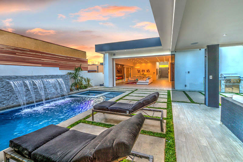 The Melrose Villa - Picture 2