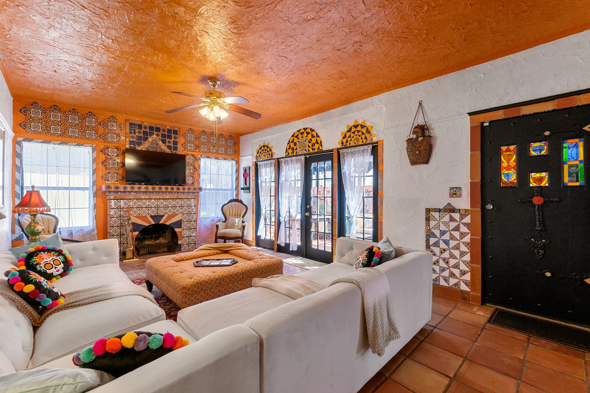 The Gaudi House- Pool/Minutes to DNTN and Beach — photo 20