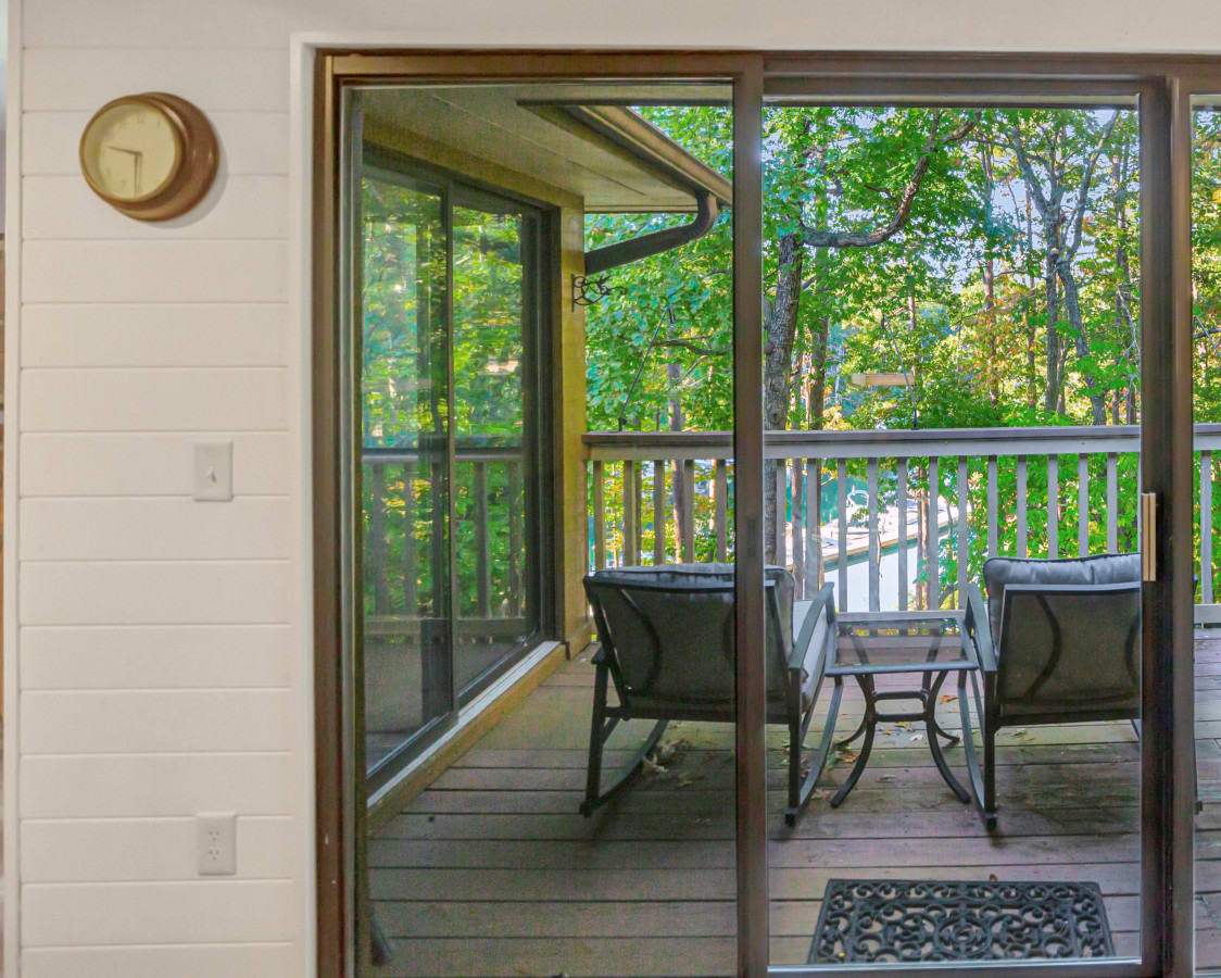 Marina Village 132 in Keowee Key 6