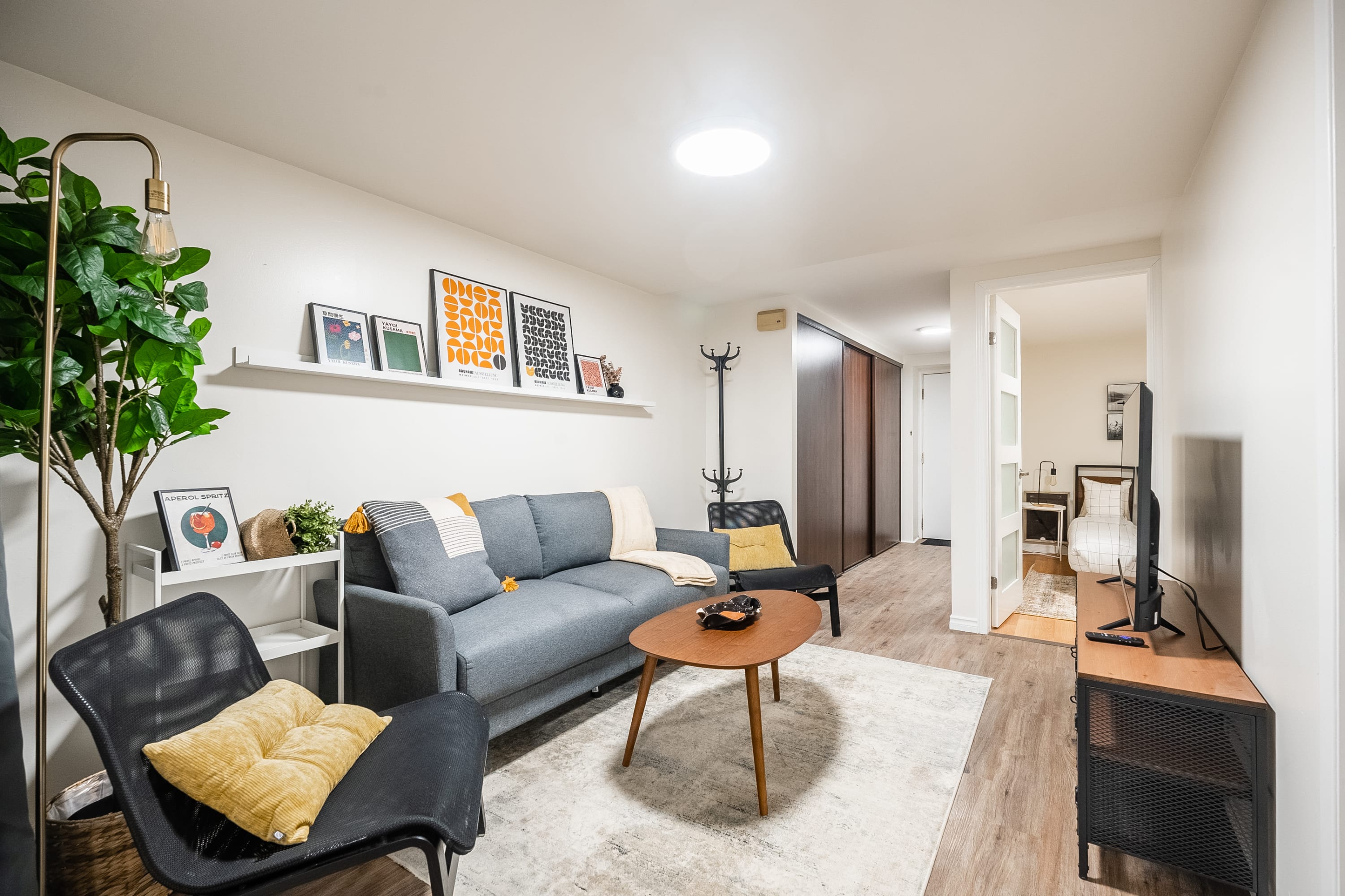 Modern Suite Close to Trinity Bellwoods Park