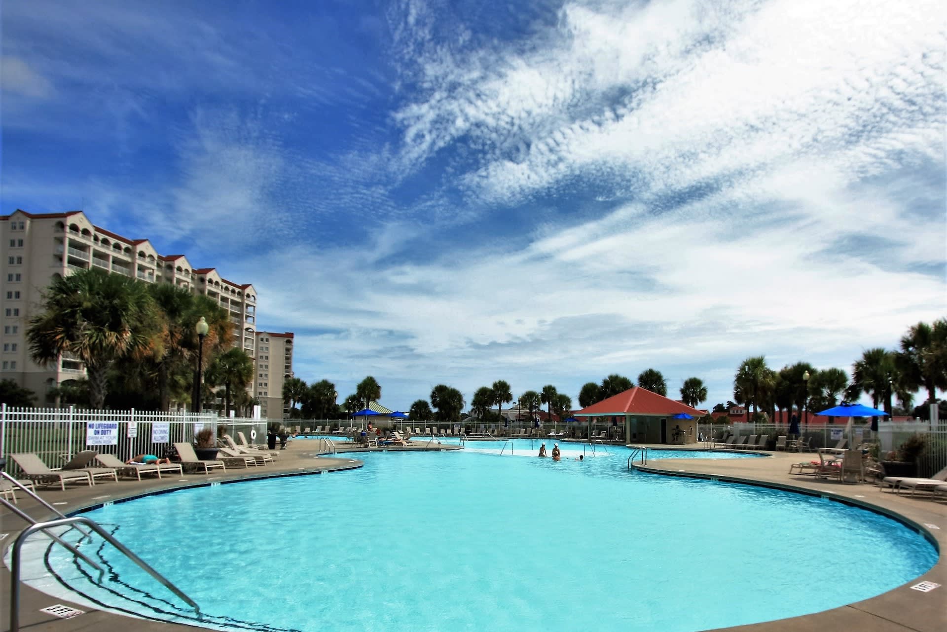 15,000sf Salt Water Pool
