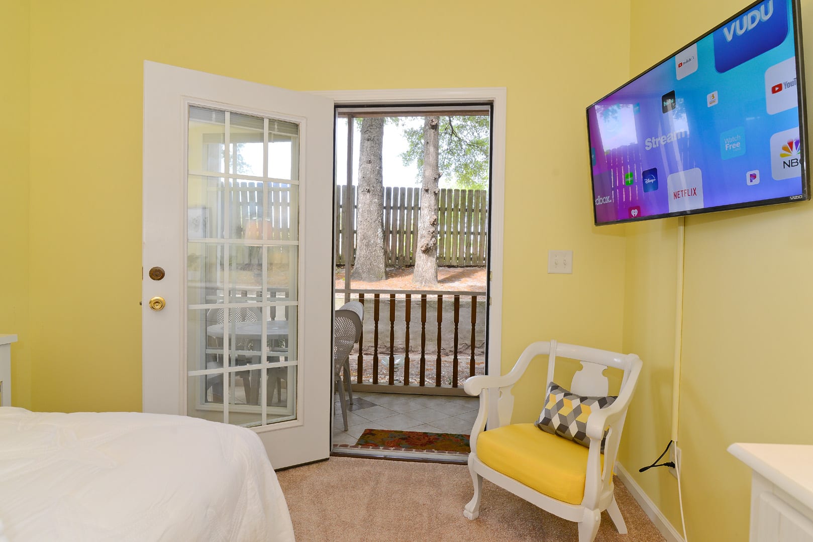 Cherry Grove Villa Close to Beach w Pool