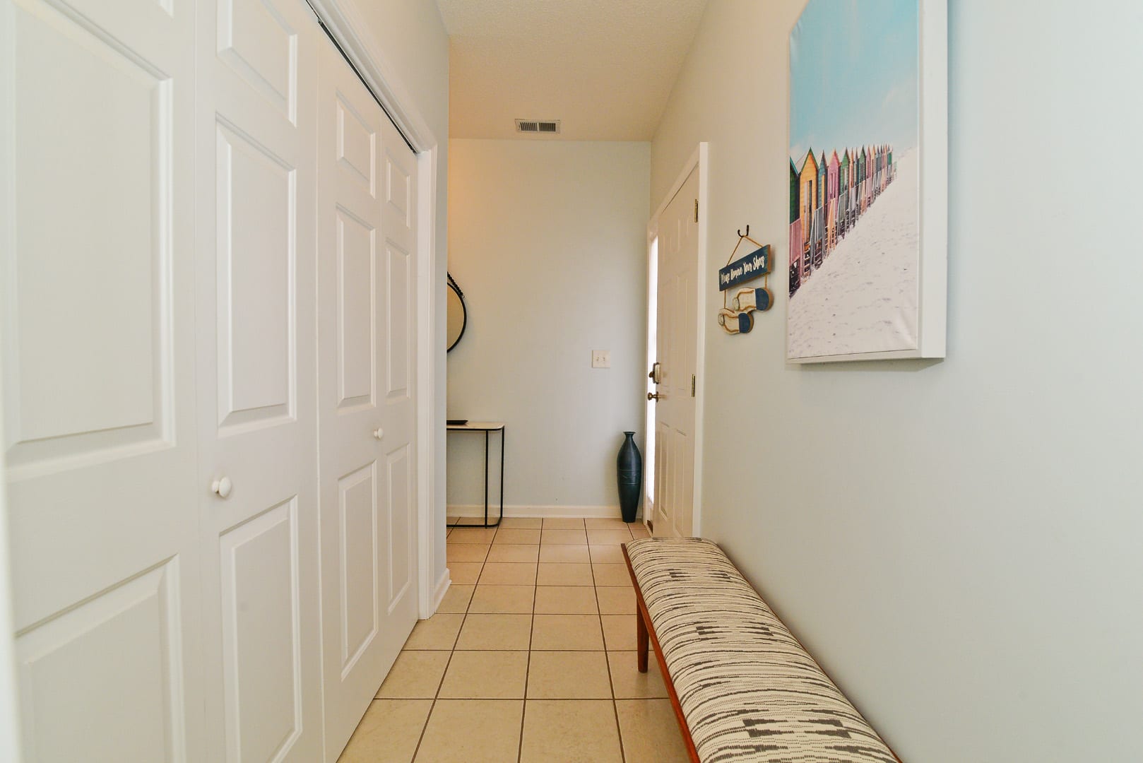 Cherry Grove Villa Close to Beach w Pool