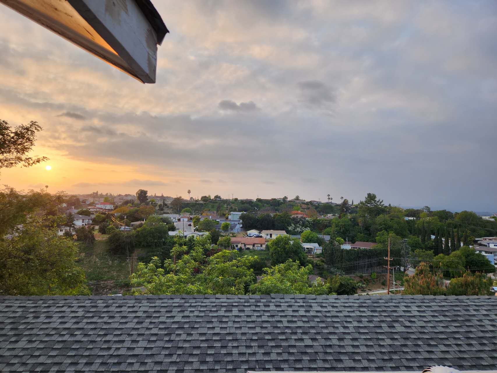 Monterey Park 2 BR Furnished Home photo 5