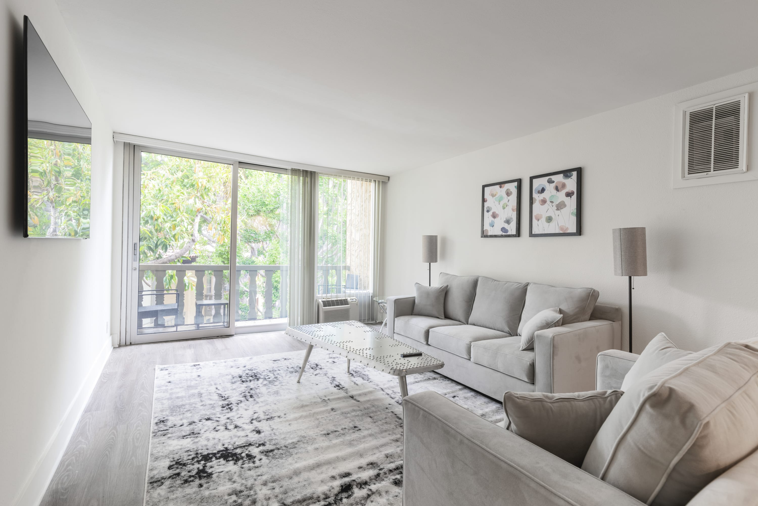 New Luxury Apartment WeHo Boys Town