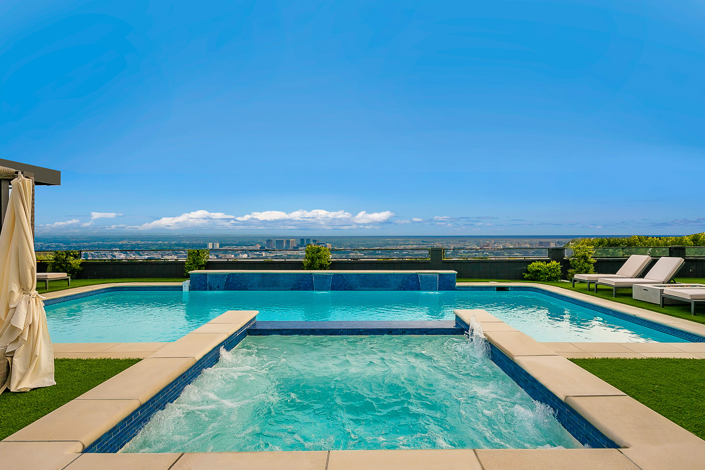 The Beverly Hills City View Villa
