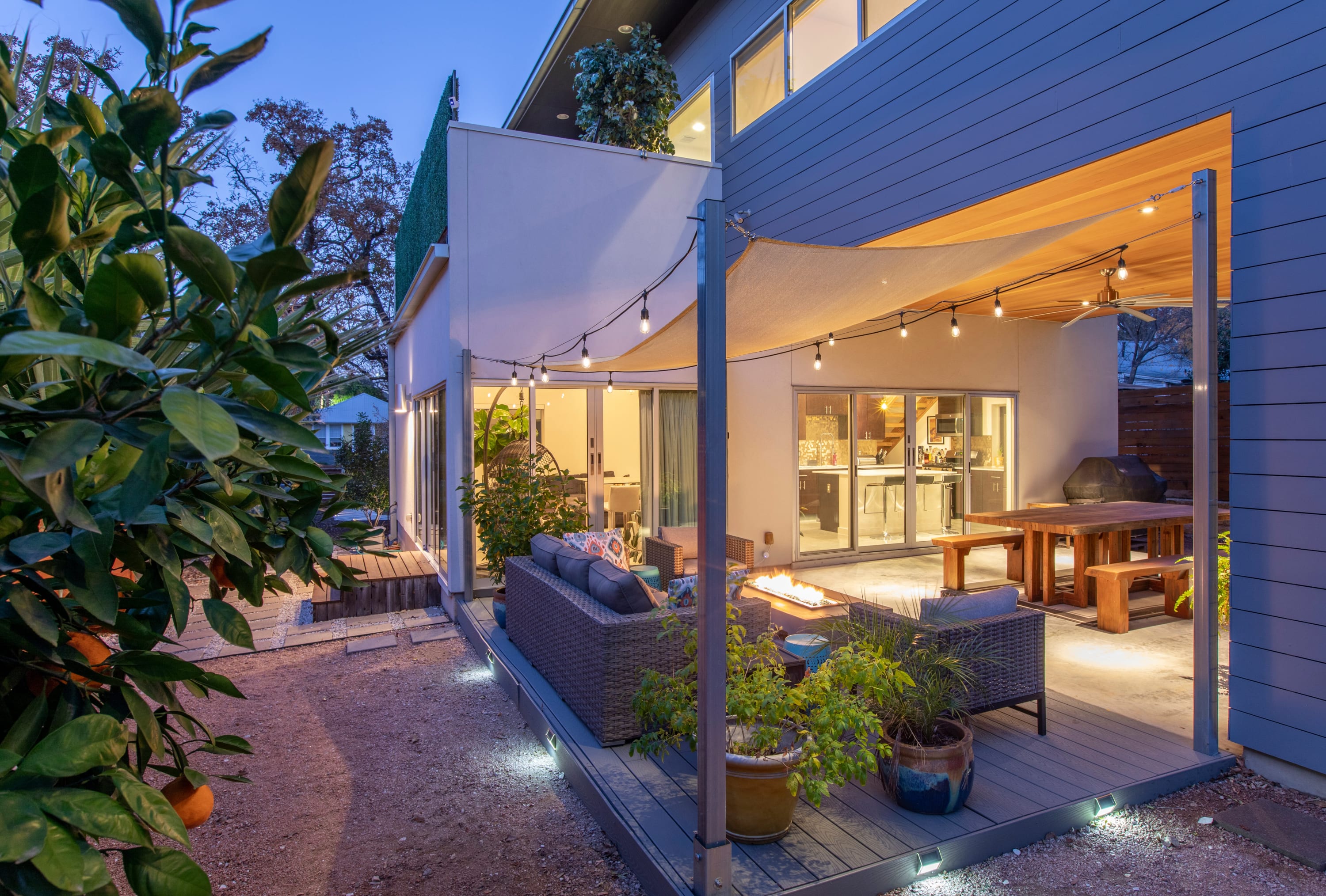 Modern Interior, Amazing Backyard | The Mondrian