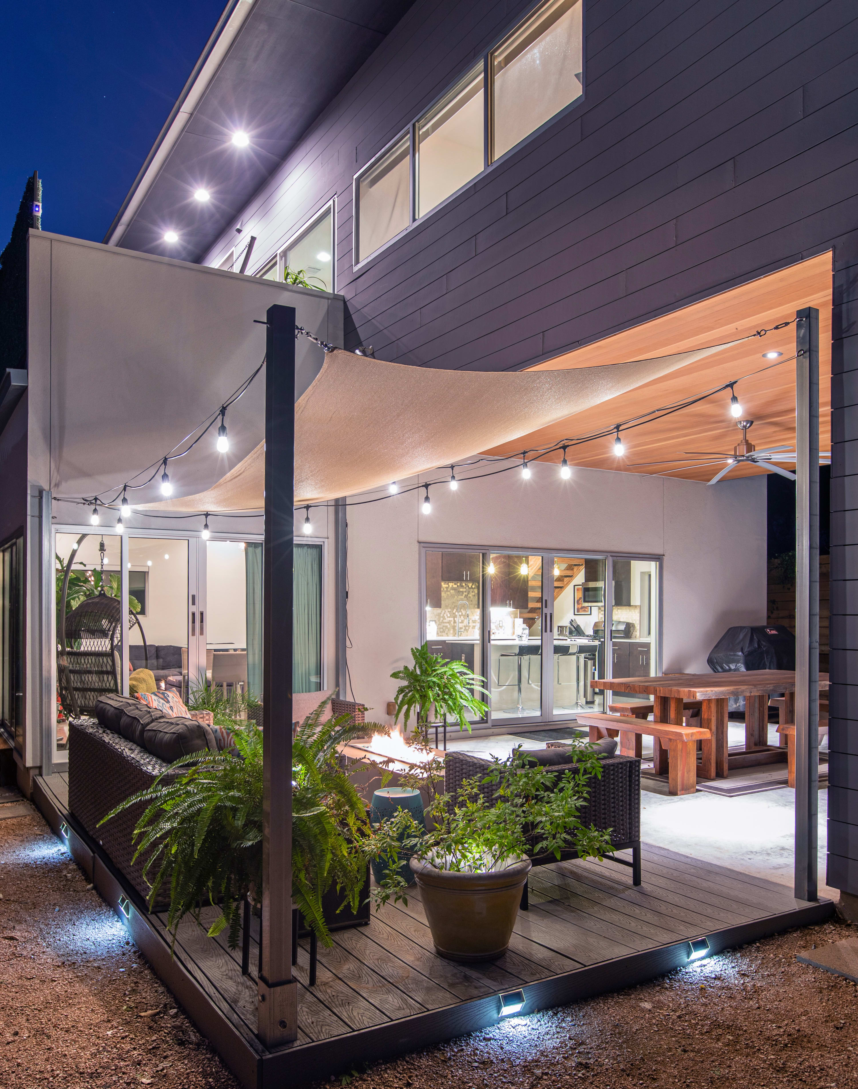 Modern Interior, Amazing Backyard | The Mondrian