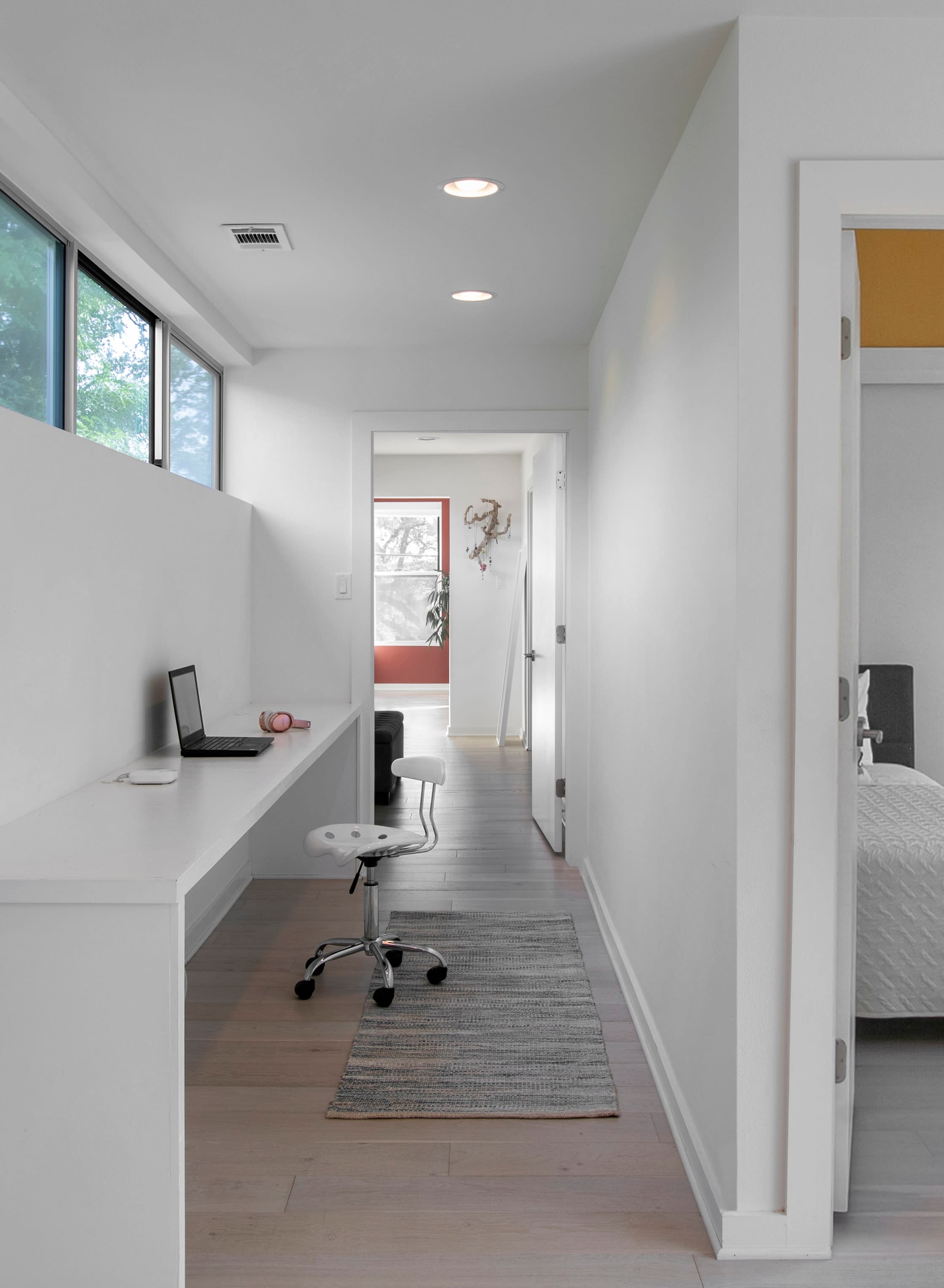 Modern Interior, Amazing Backyard | The Mondrian