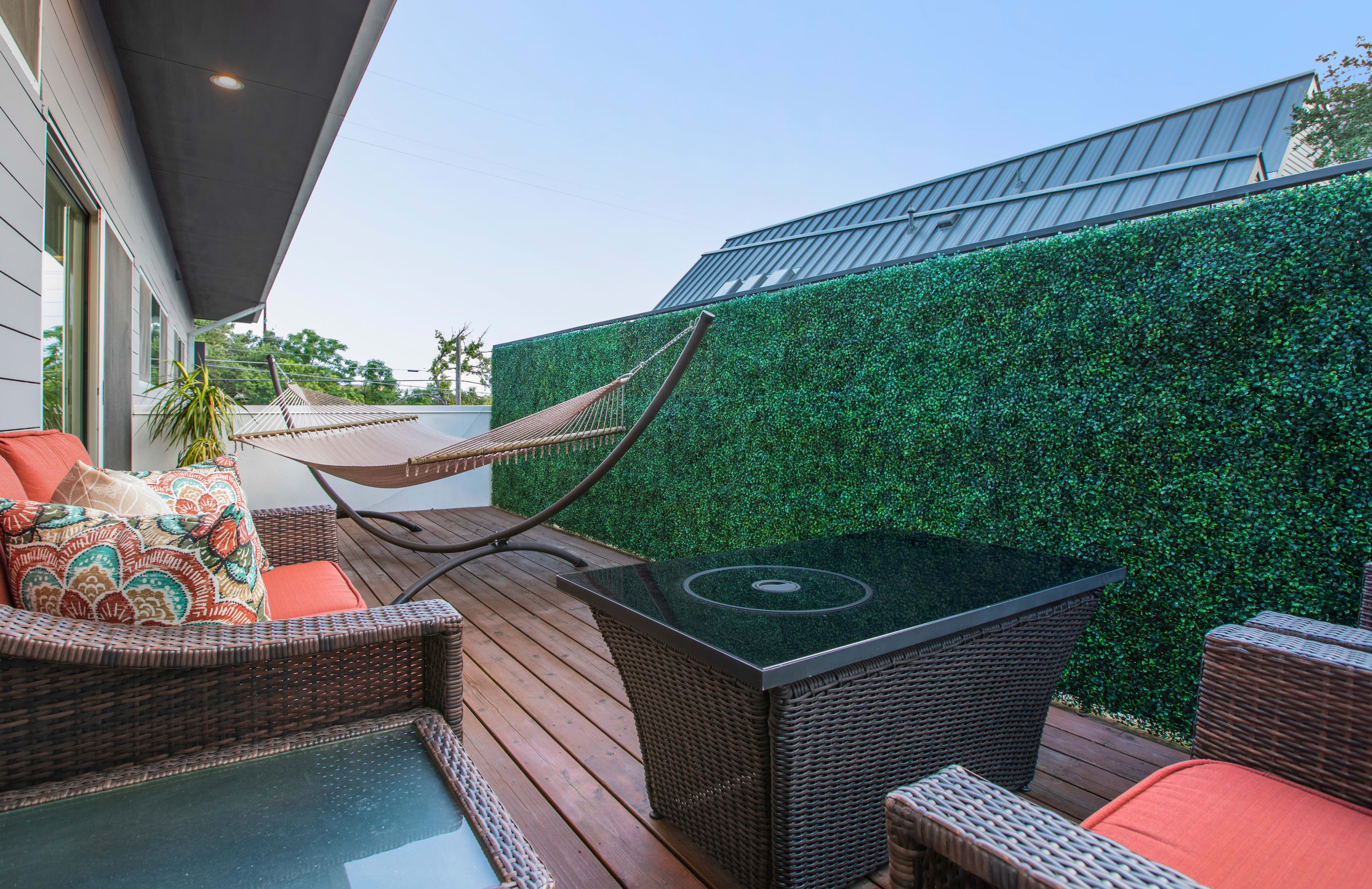 Modern Interior, Amazing Backyard | The Mondrian