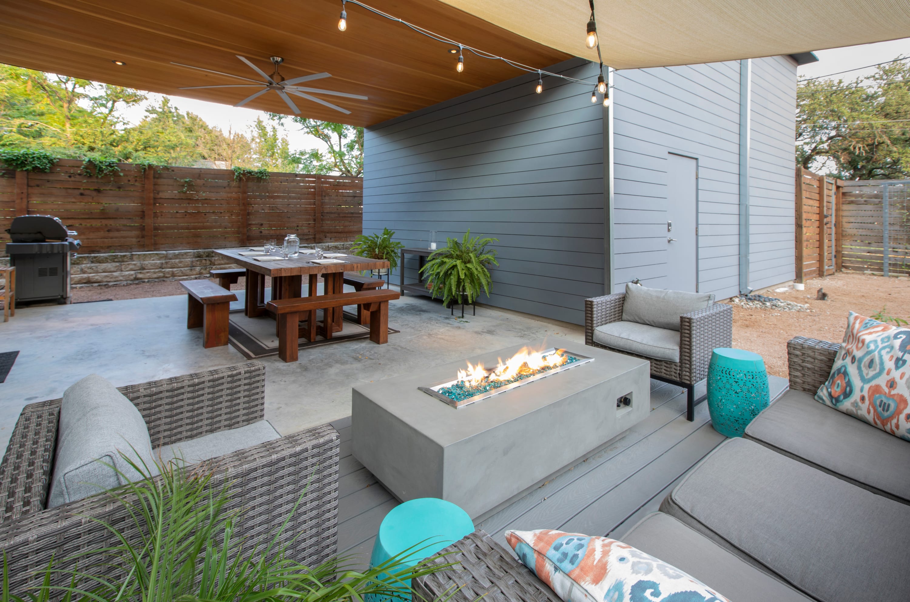 Modern Interior, Amazing Backyard | The Mondrian