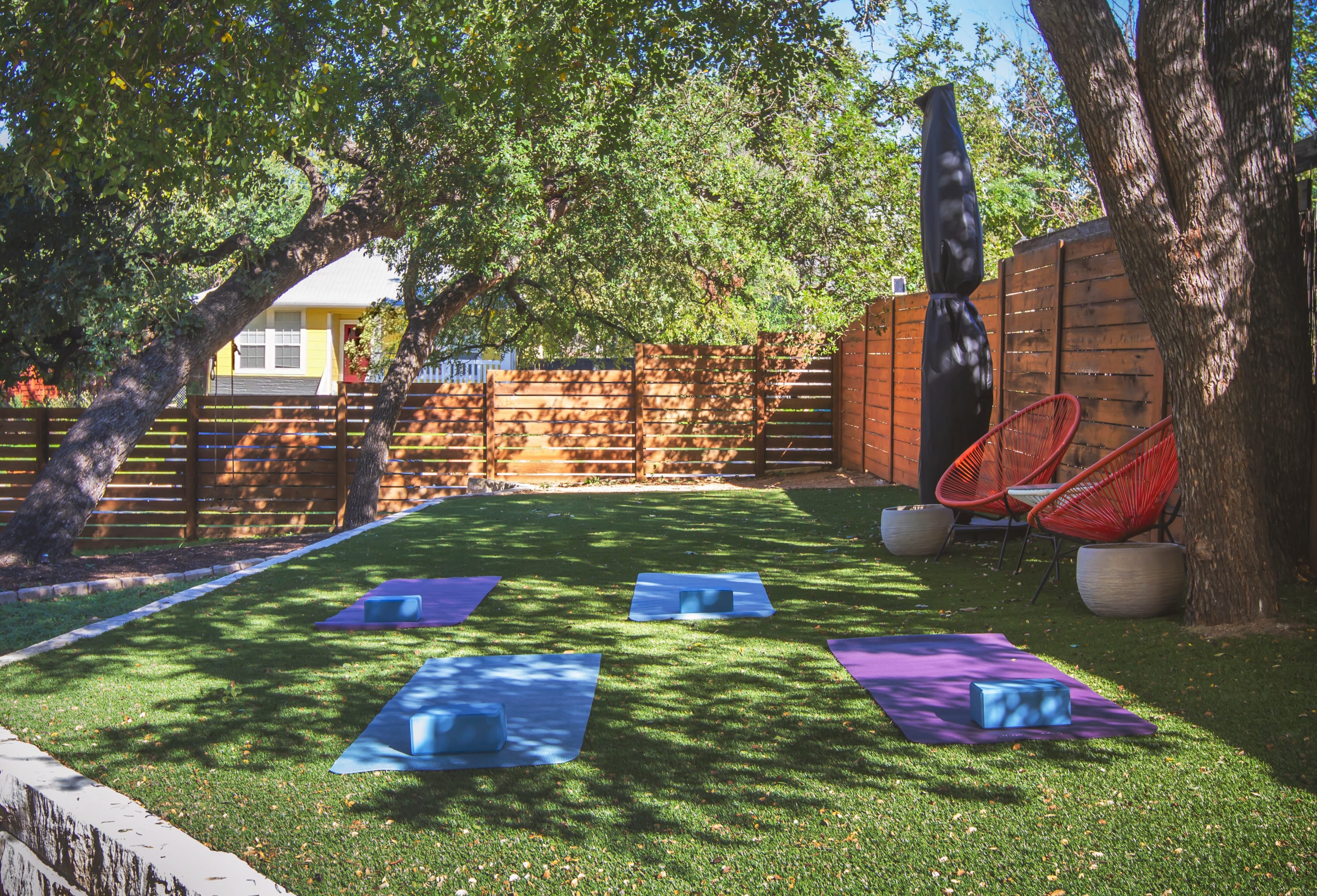 Modern Interior, Amazing Backyard | The Mondrian