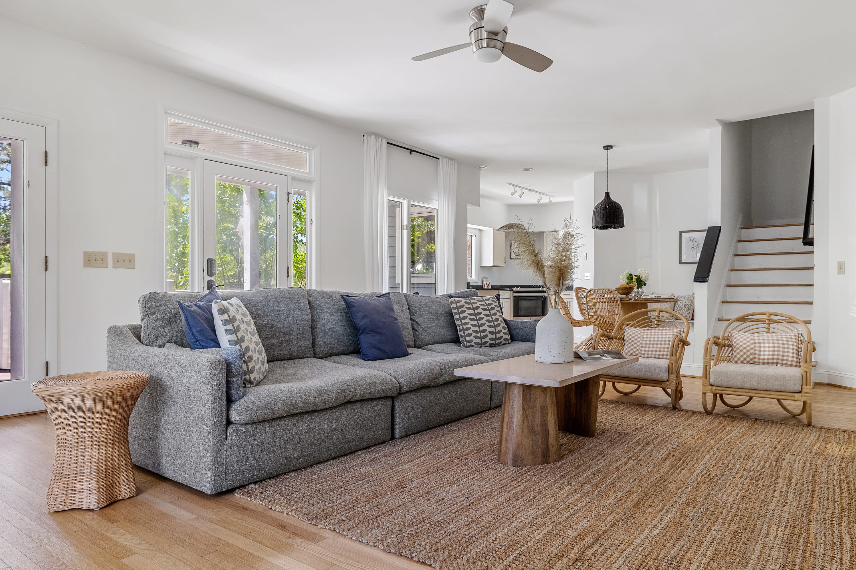 Sun Soaked, Walk to the Beach | The Commodore, Isle of Palms