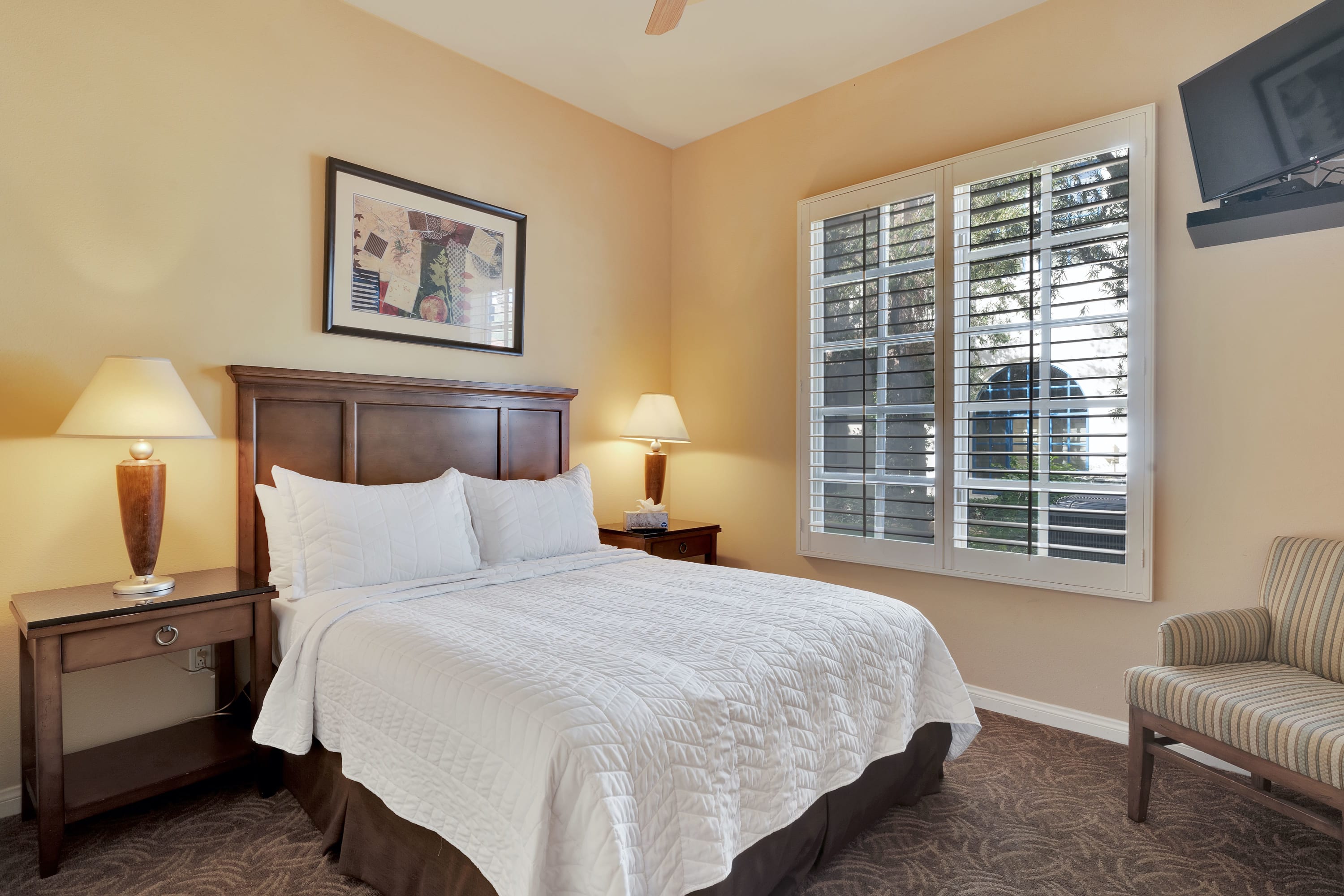 Desert Oasis Villa #A, Steps from Pool! - Photo 4